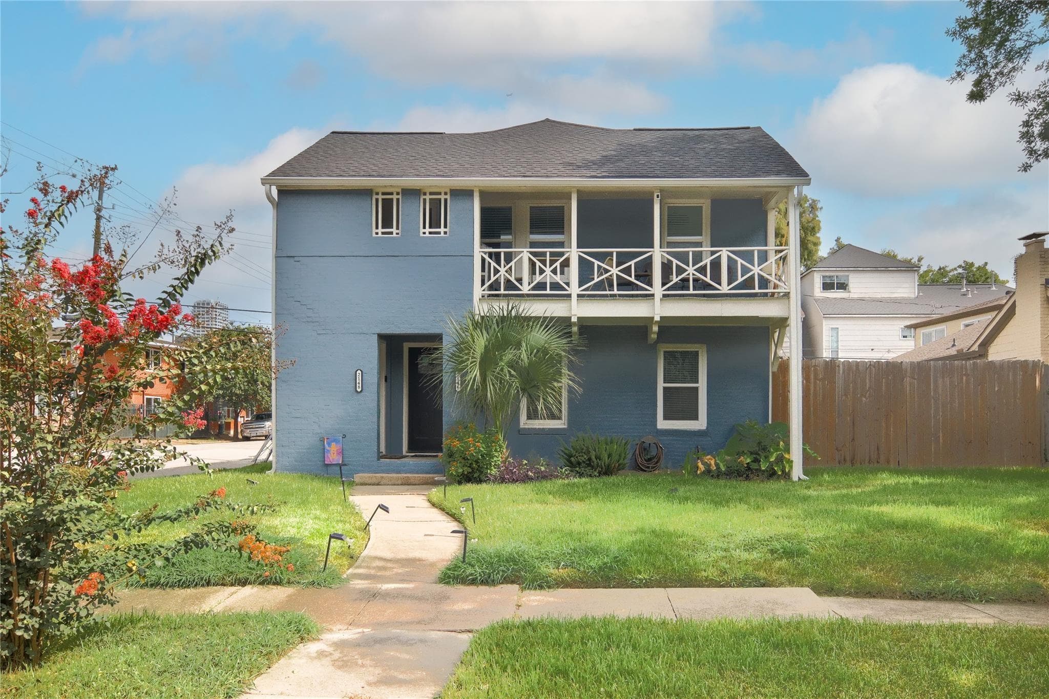 2148 Sul Ross Street