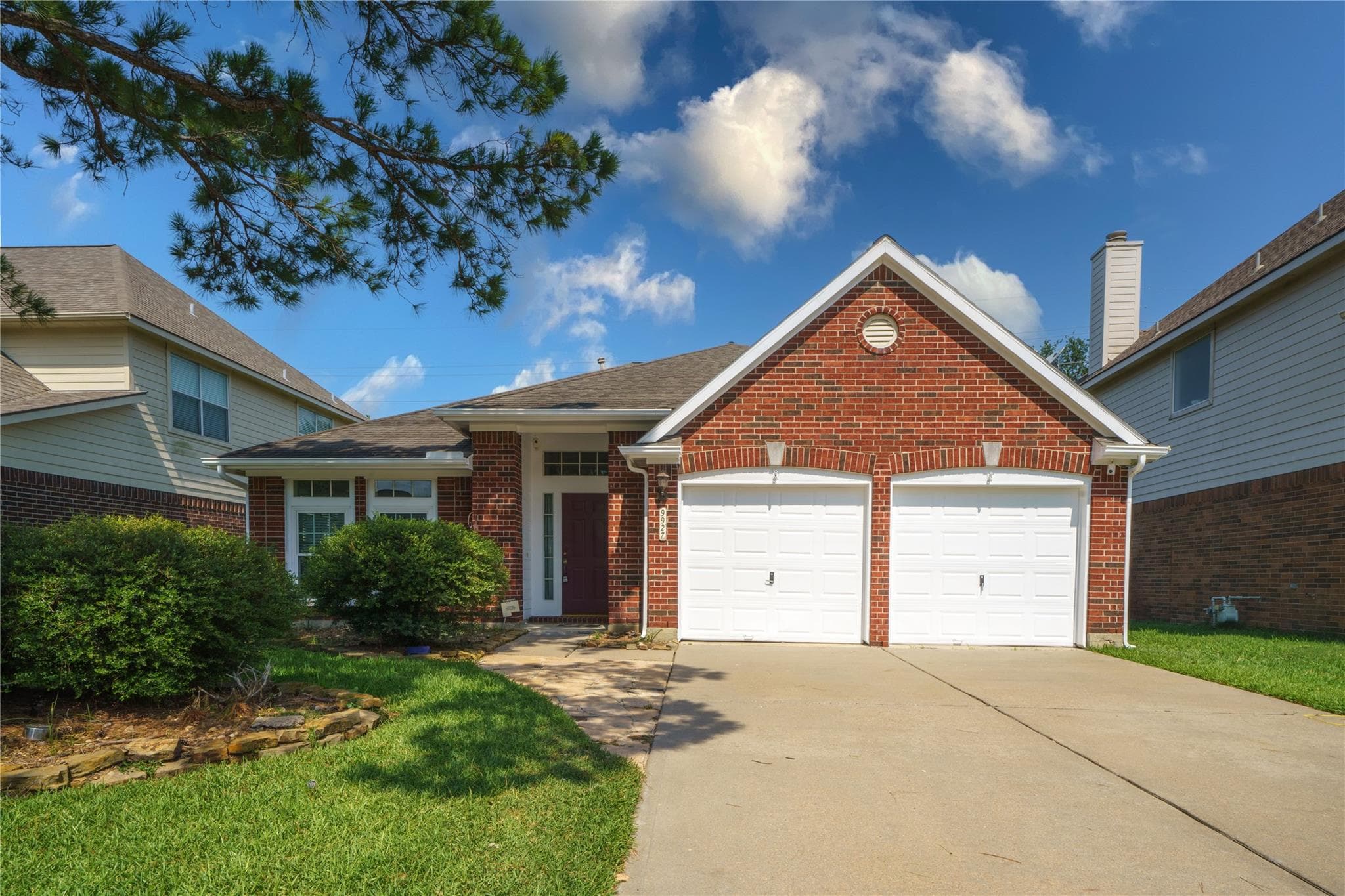 9927 Autumn Way Drive