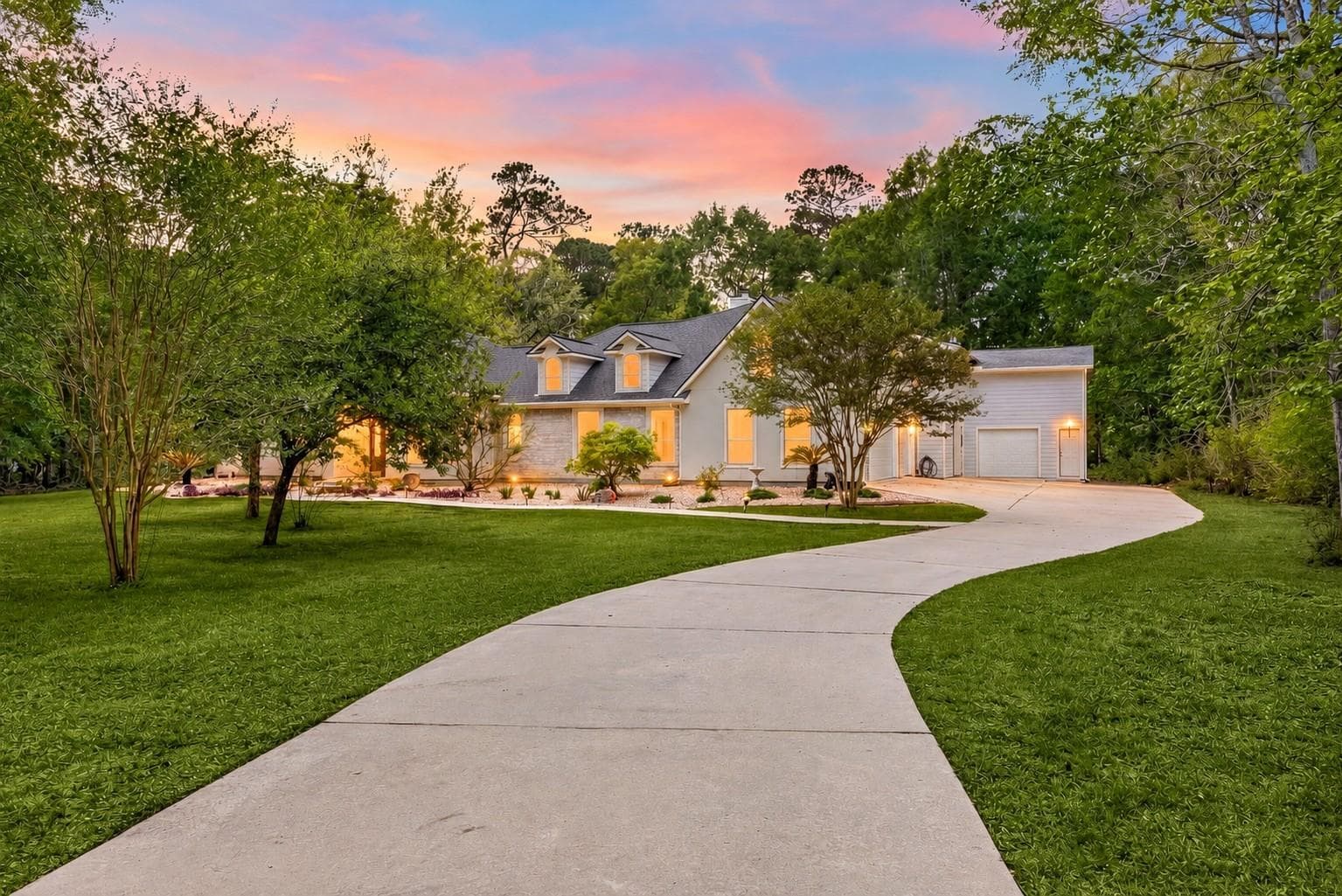 11956 White Oak Crossing