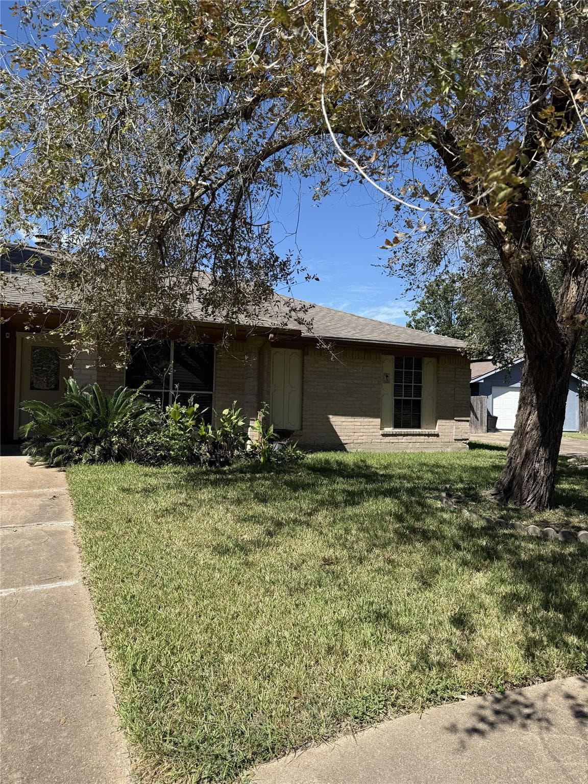 3846 Old Post Road