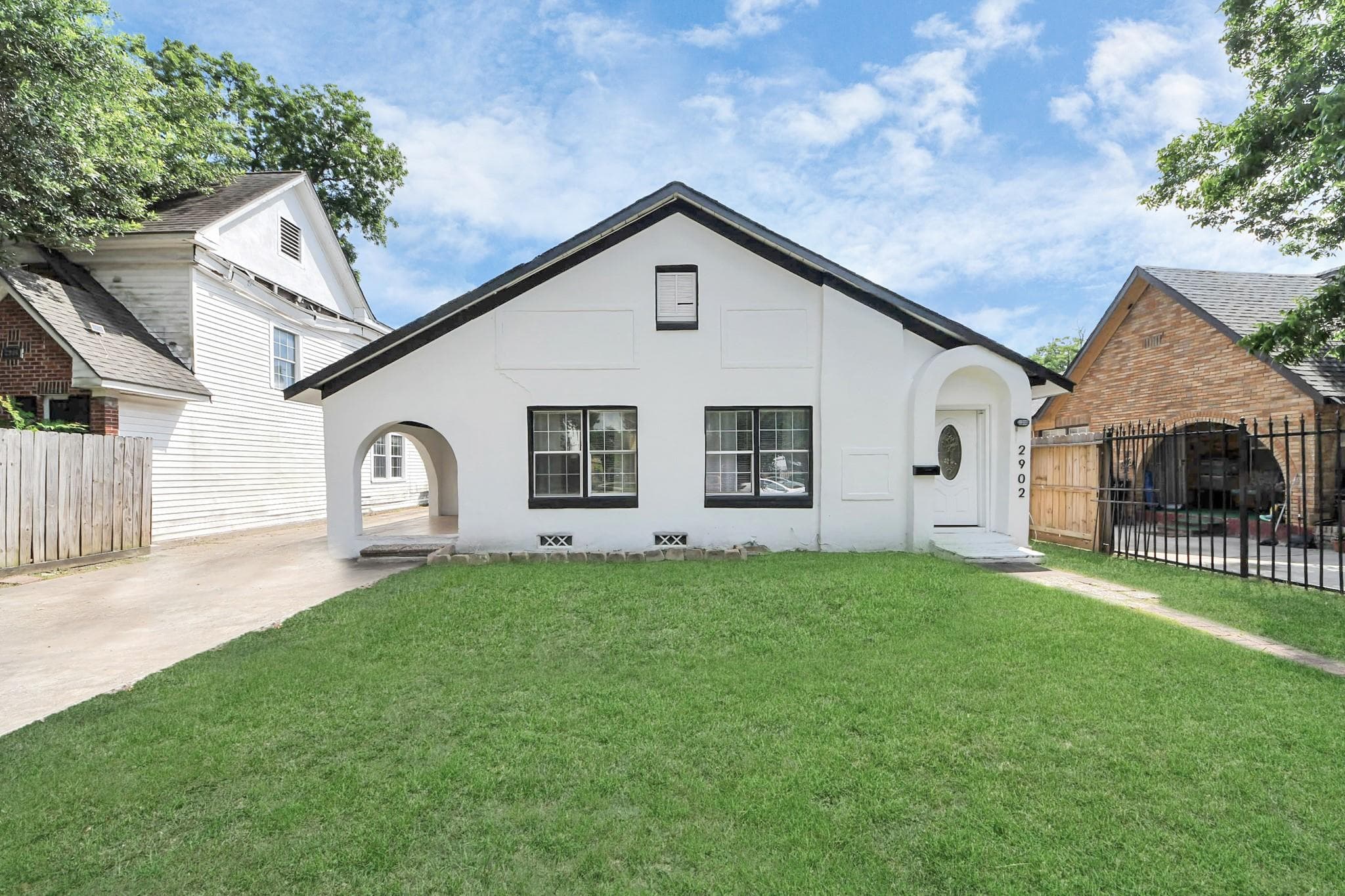 2902 Truxillo Street #2904