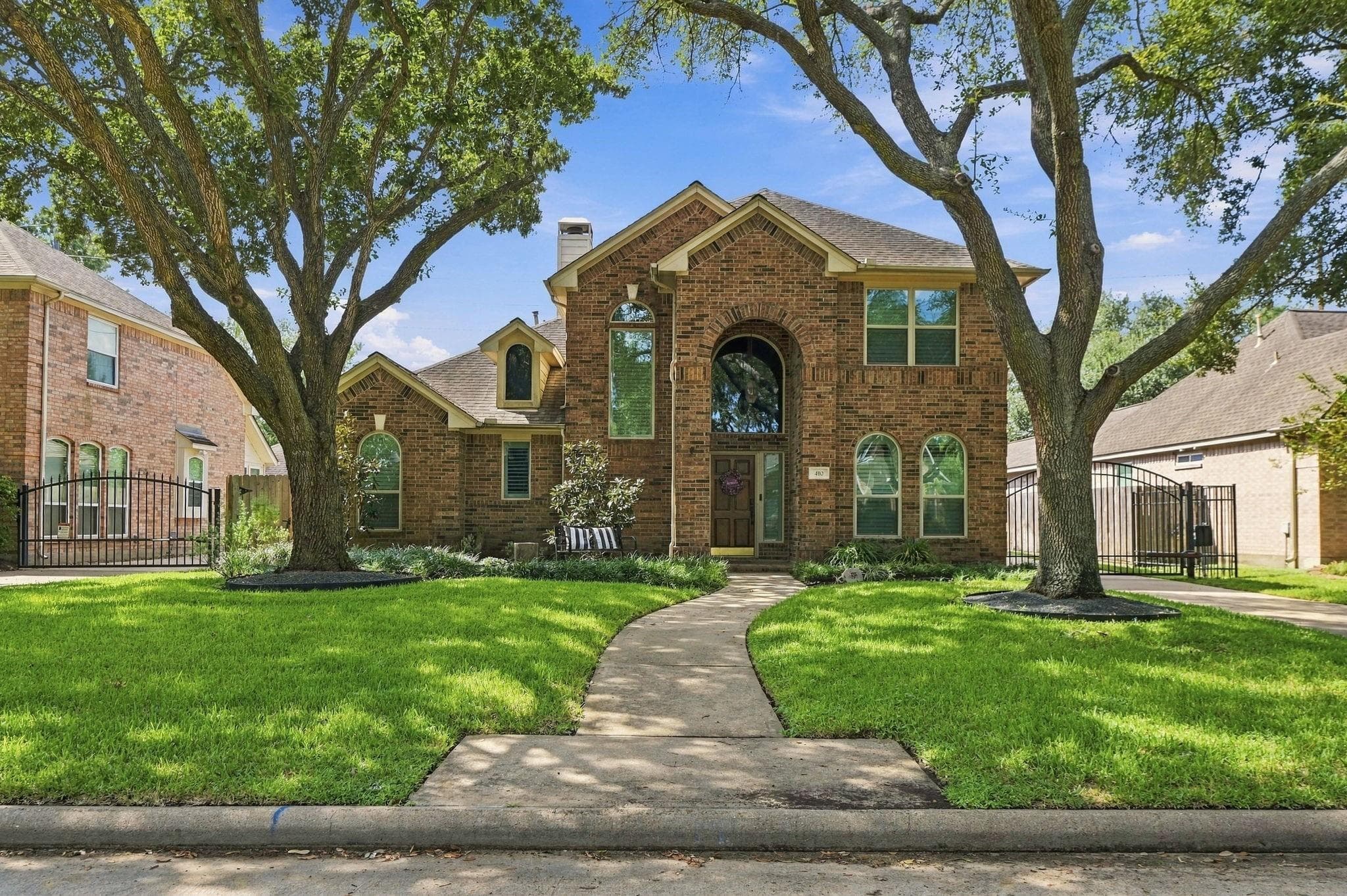 410 Wellington Point
