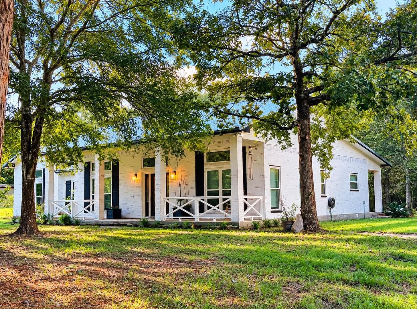 15633 Rustling Oak Lane