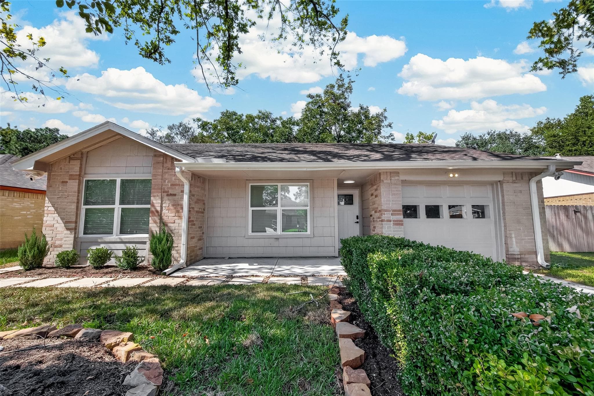 12415 Ridgelow Lane