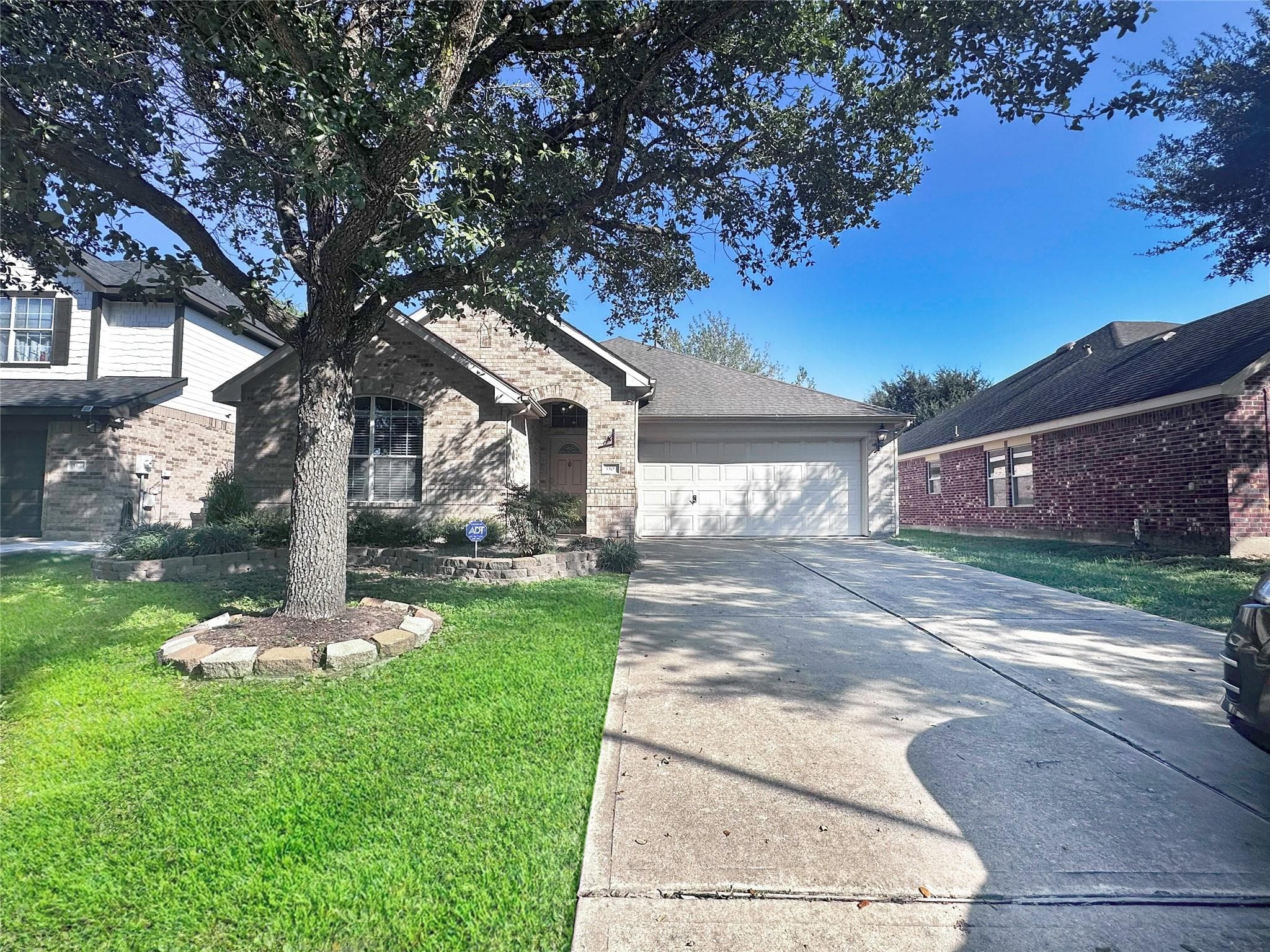 3307 Raintree Village Drive