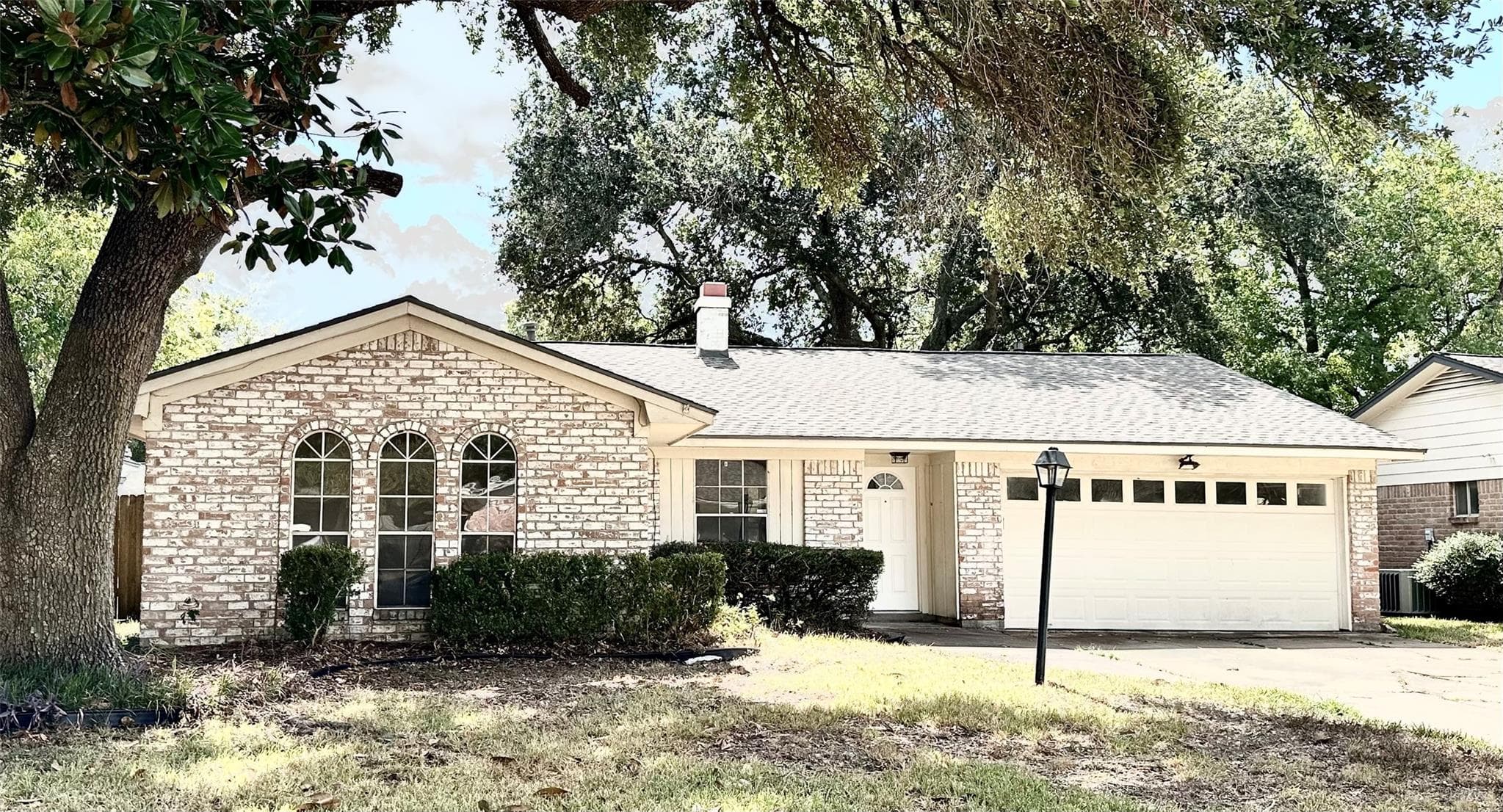 13615 Fernhill Drive