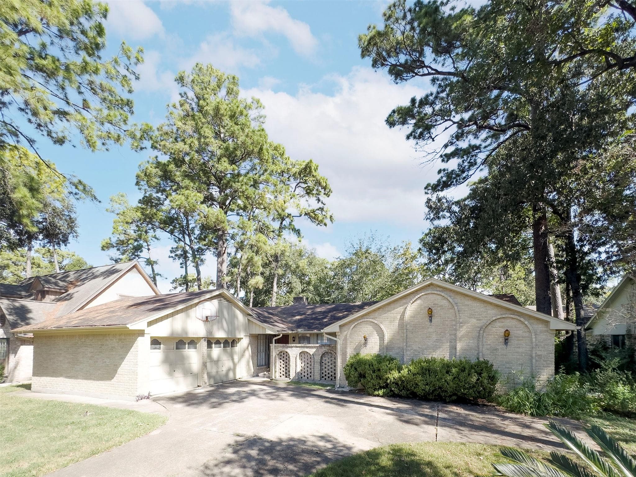 4318 Birchcroft Drive