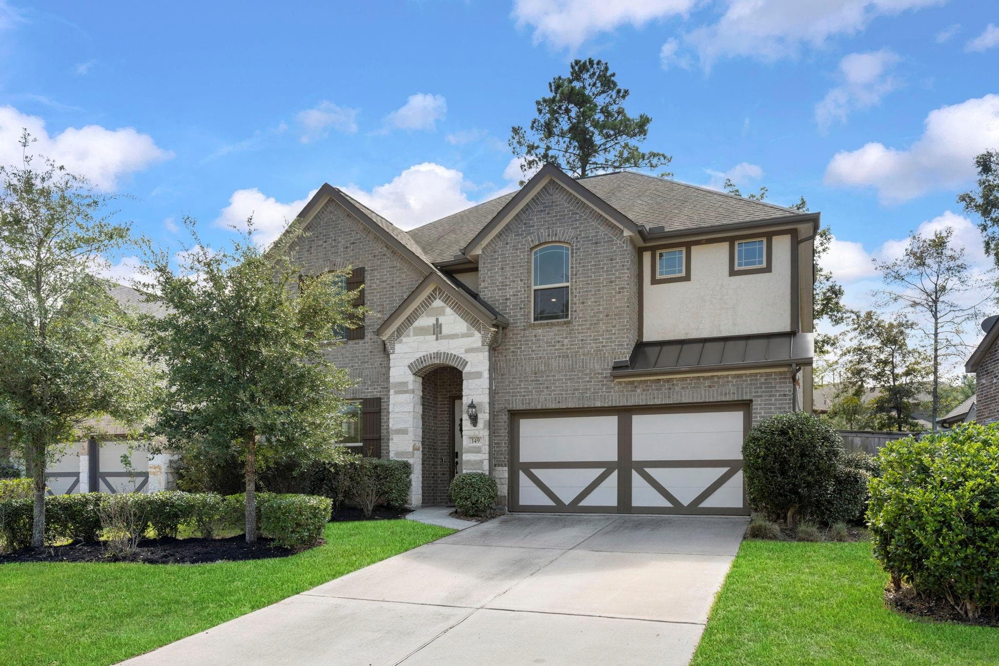 149 Bluebell Woods Way