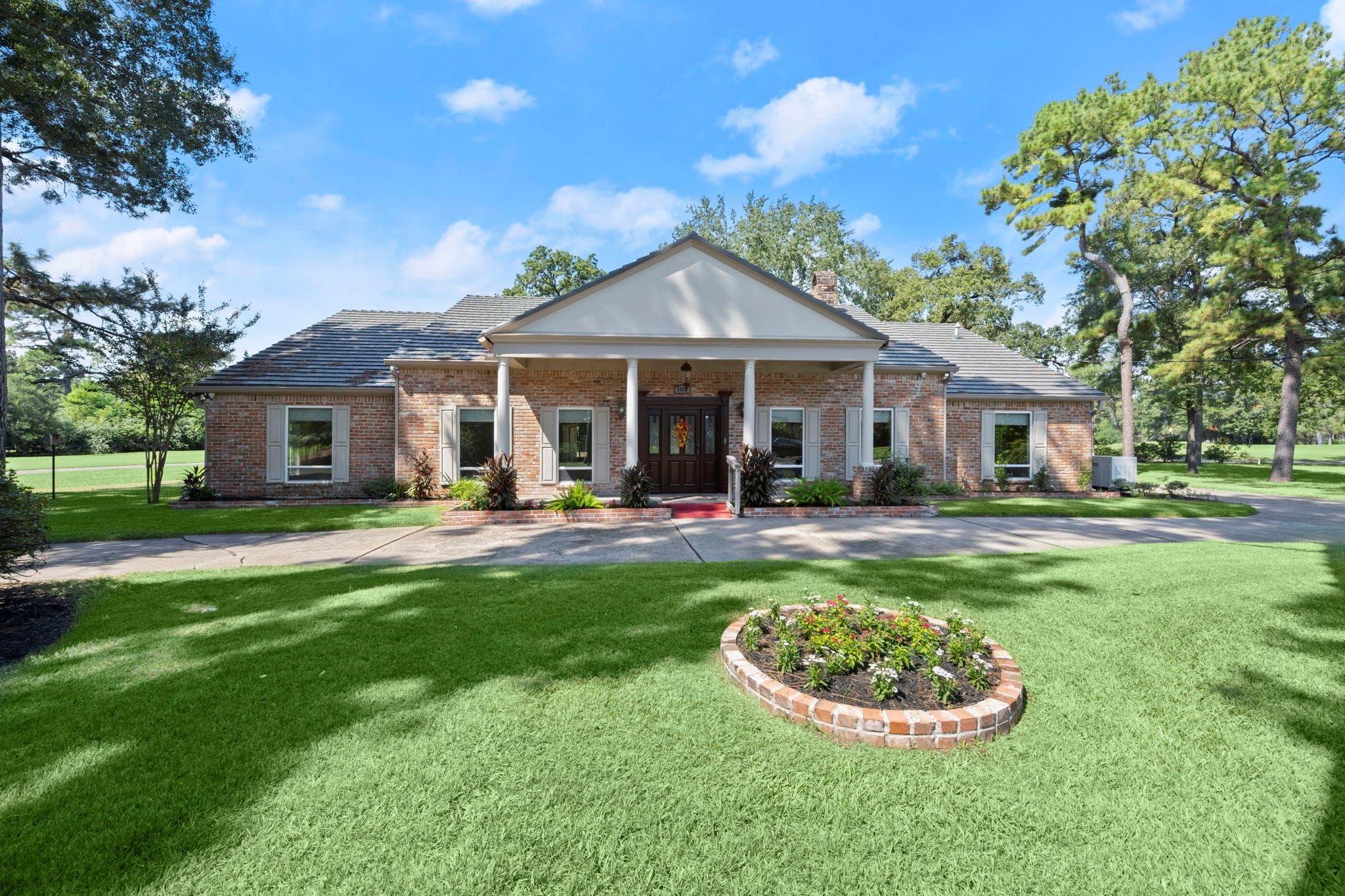 5918 Southern Hills Drive