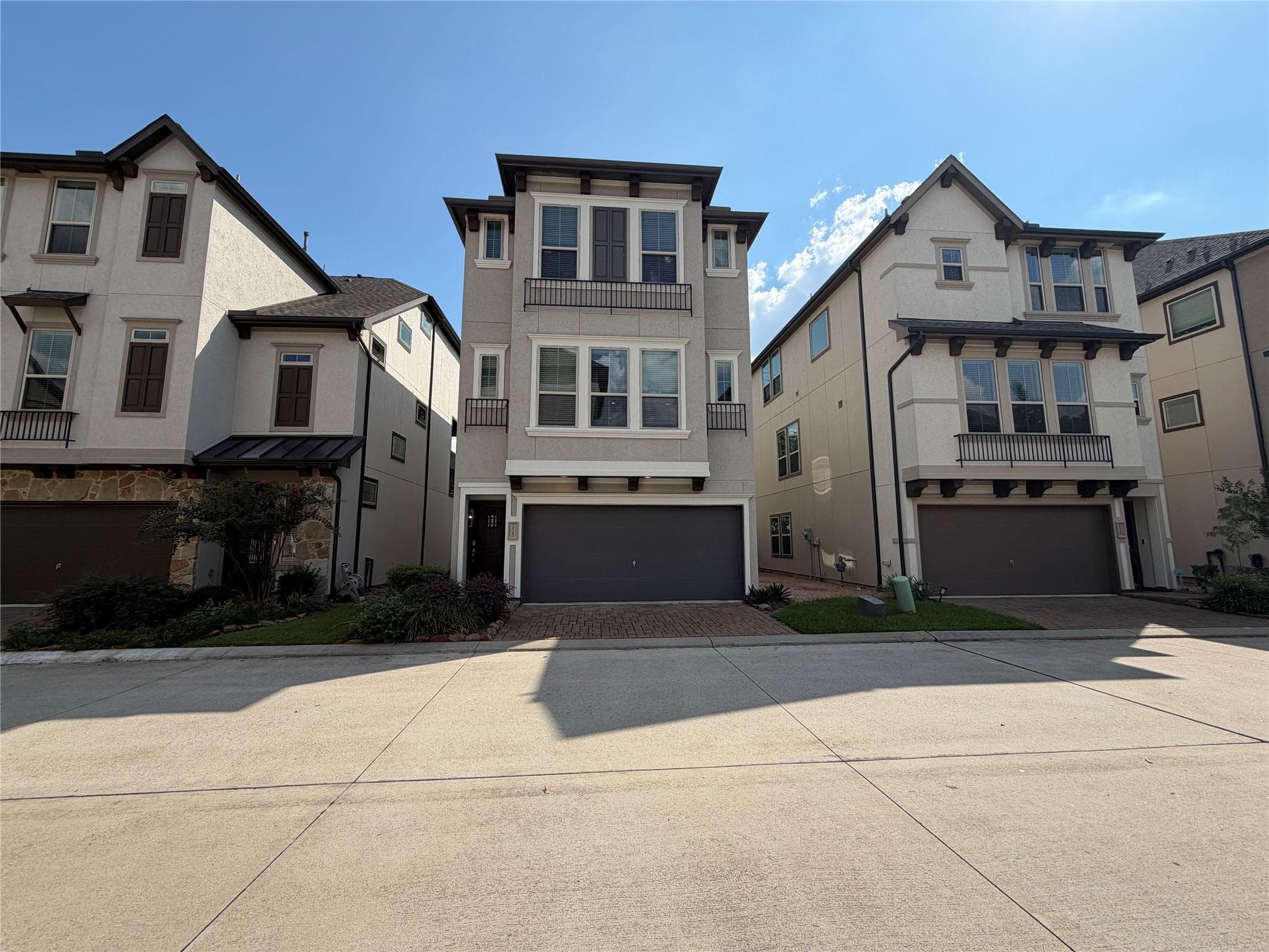 10707 Centre Forest Drive