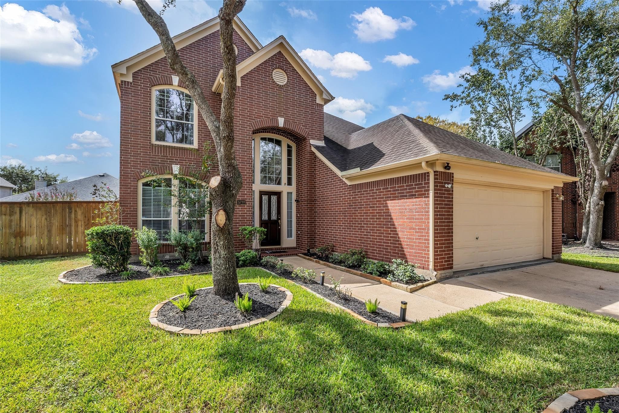 5710 Rose Hill Court