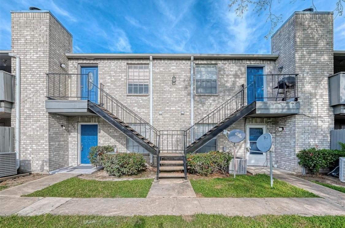 9700 Leawood Boulevard #212