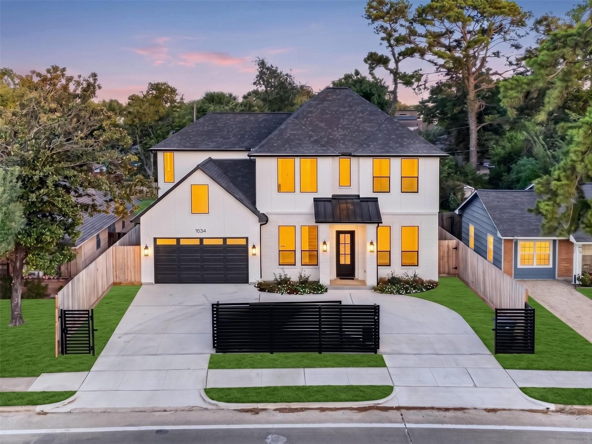 1634 Antoine Drive