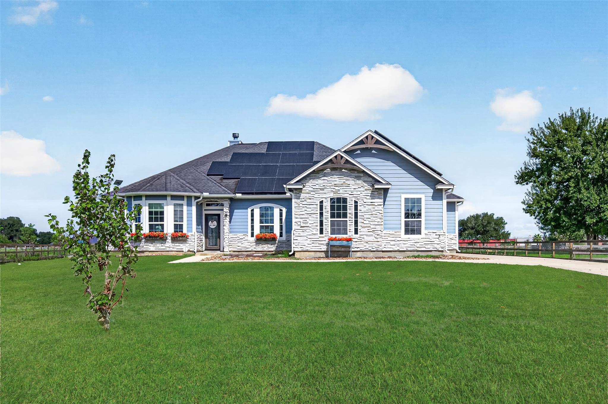 2926 Horse Trail Drive