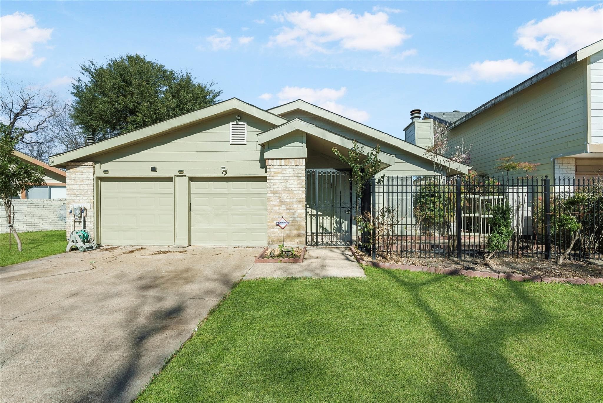 13622 Sunswept Way
