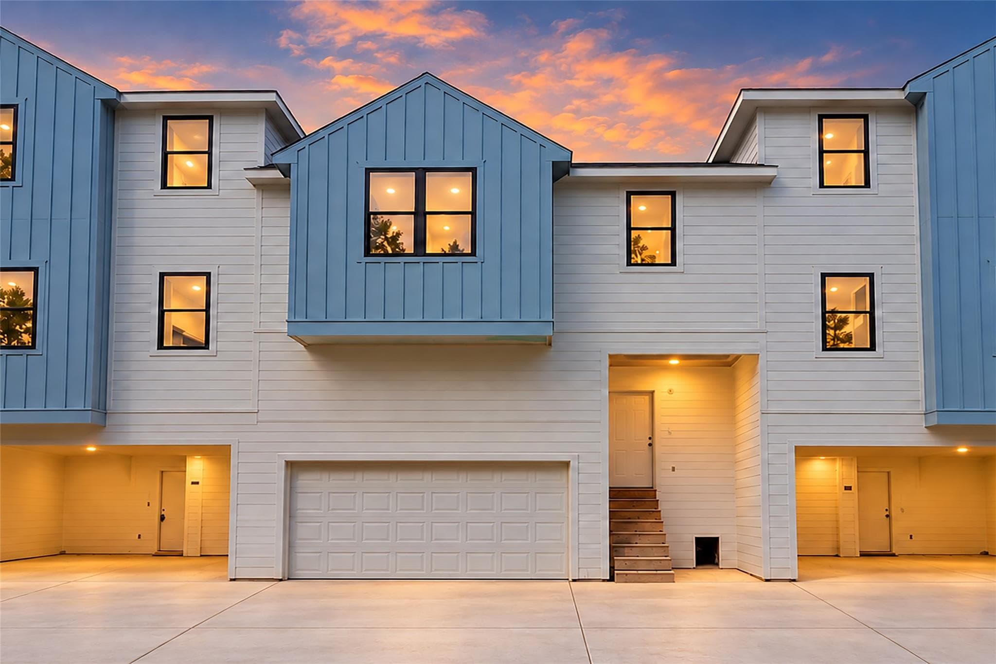 2033 Oak Forest Drive