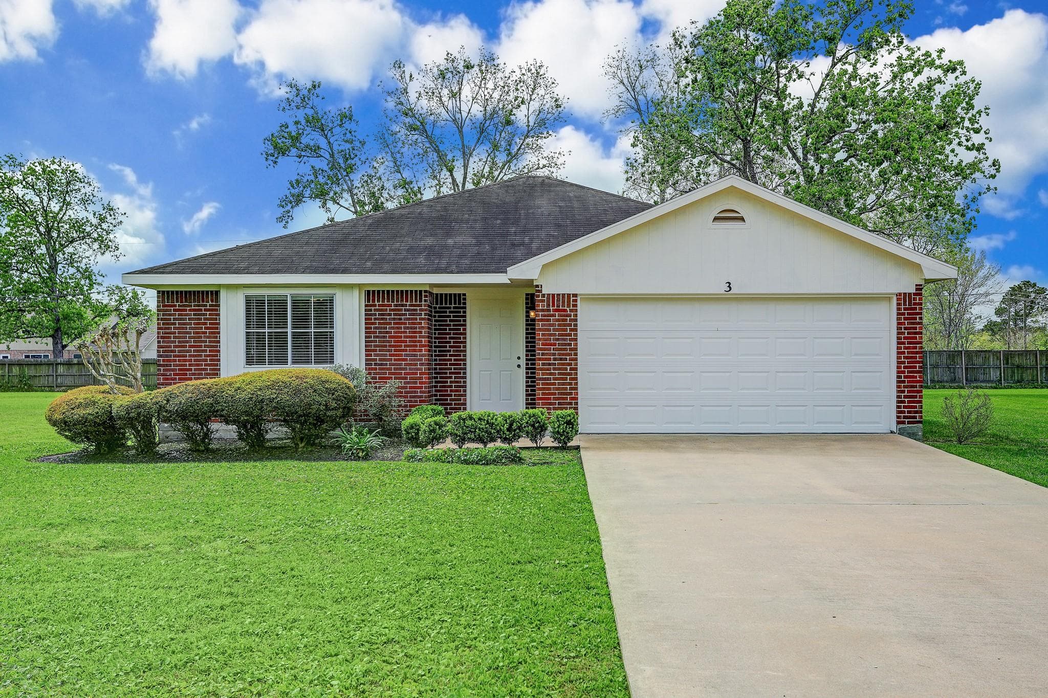 16711 N Wayne Lane #3