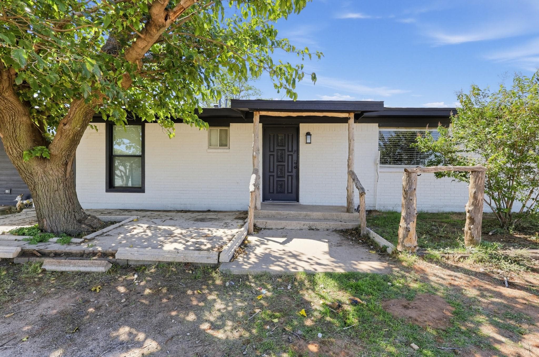 809 N Tubb Road