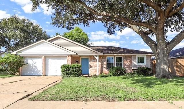 22718 Red River Drive