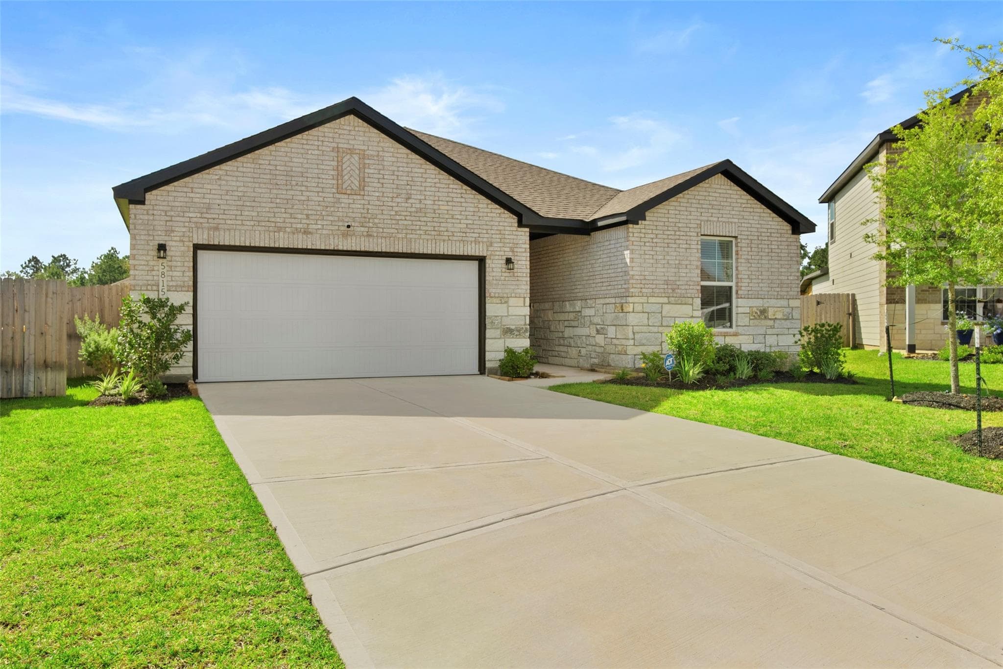 5815 Jade Crest Court