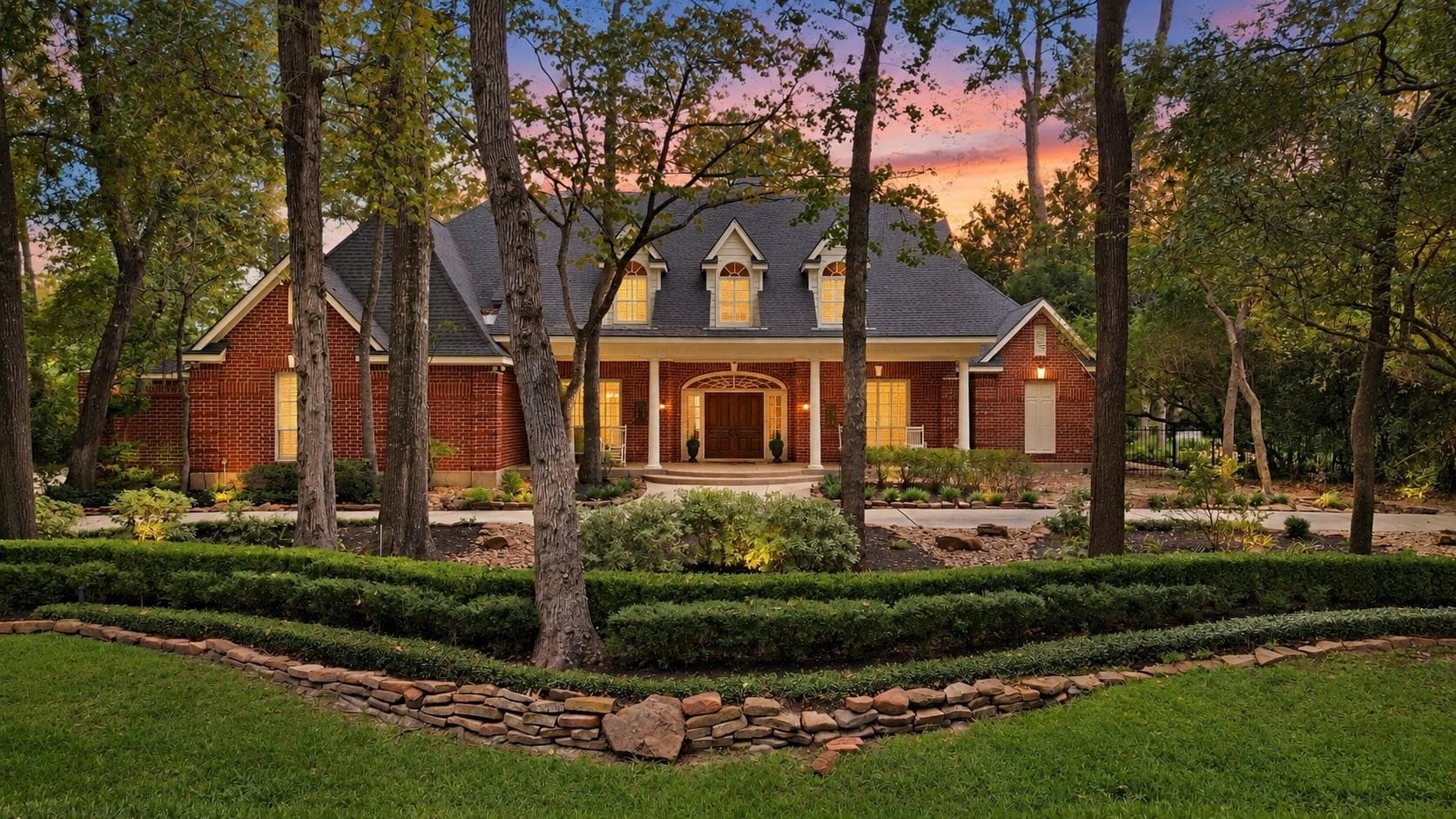 7 Pastoral Pond Circle