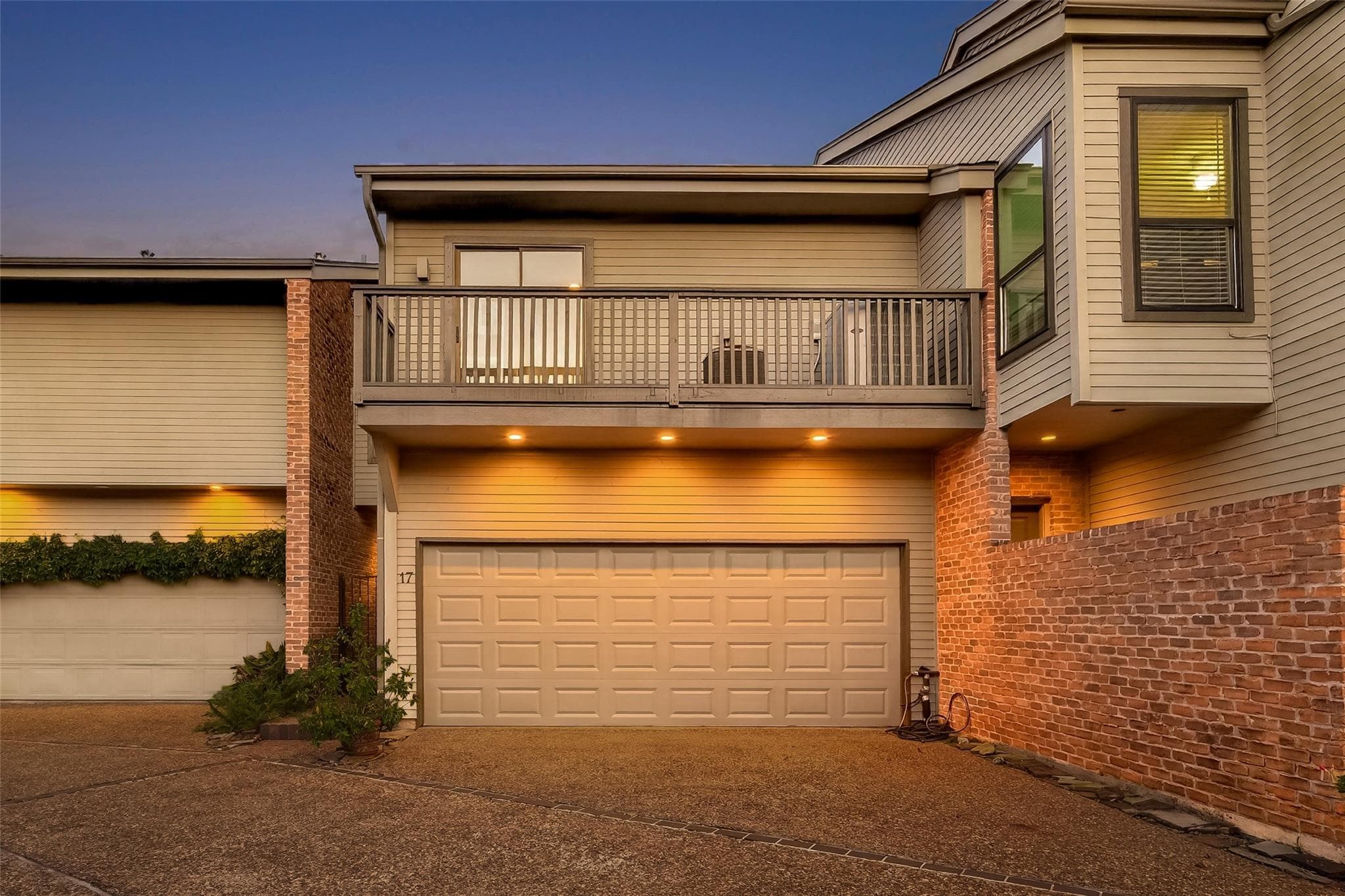 6000 Sugar Hill Drive #17