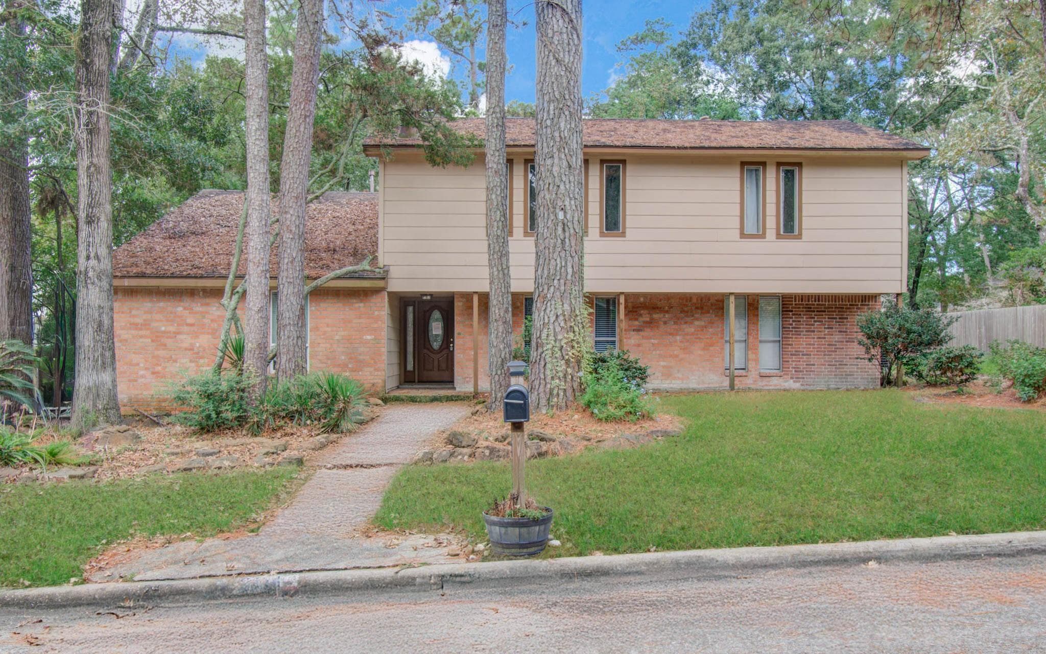 2114 Woodland Valley Drive
