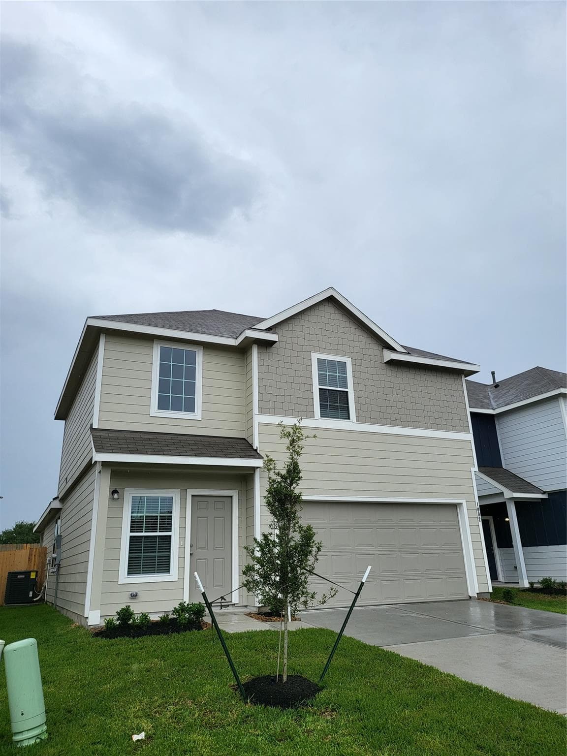 1002 Grand Emperor Drive