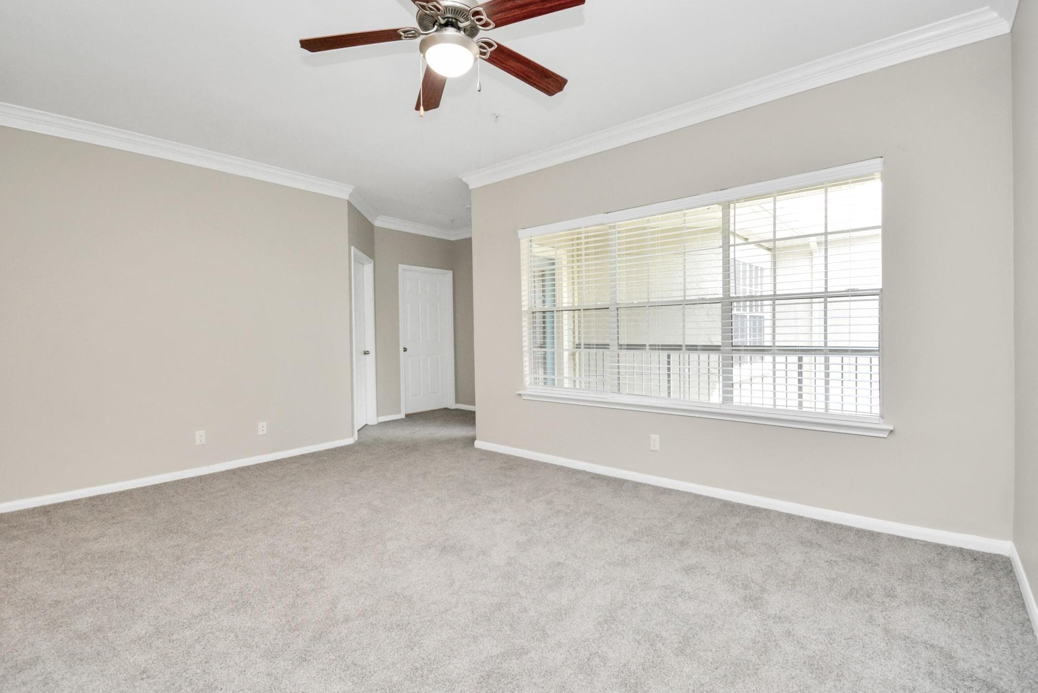 2222 Maroneal Street #0221