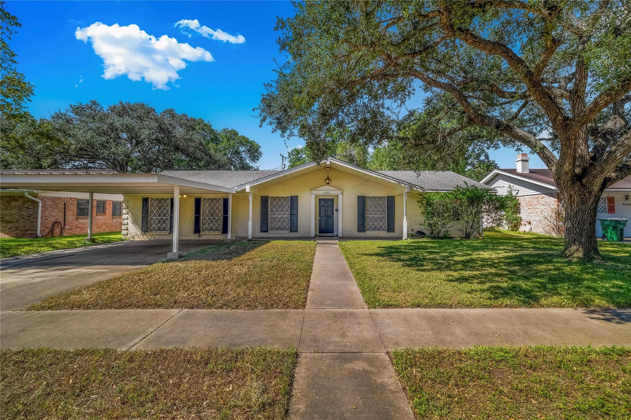 3406 Erwin Avenue