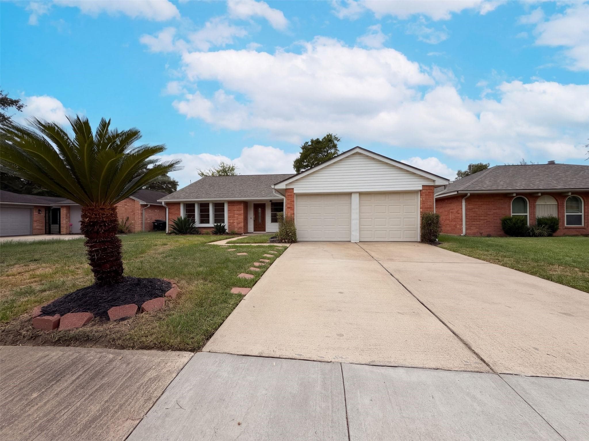 2307 Strait Lane