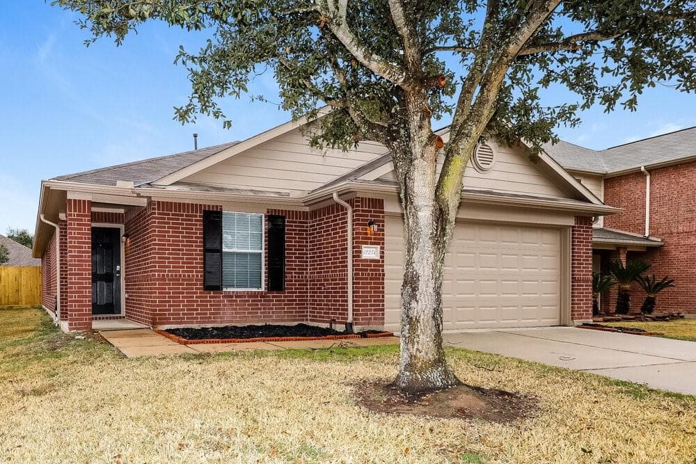 12254 Lavon Drive