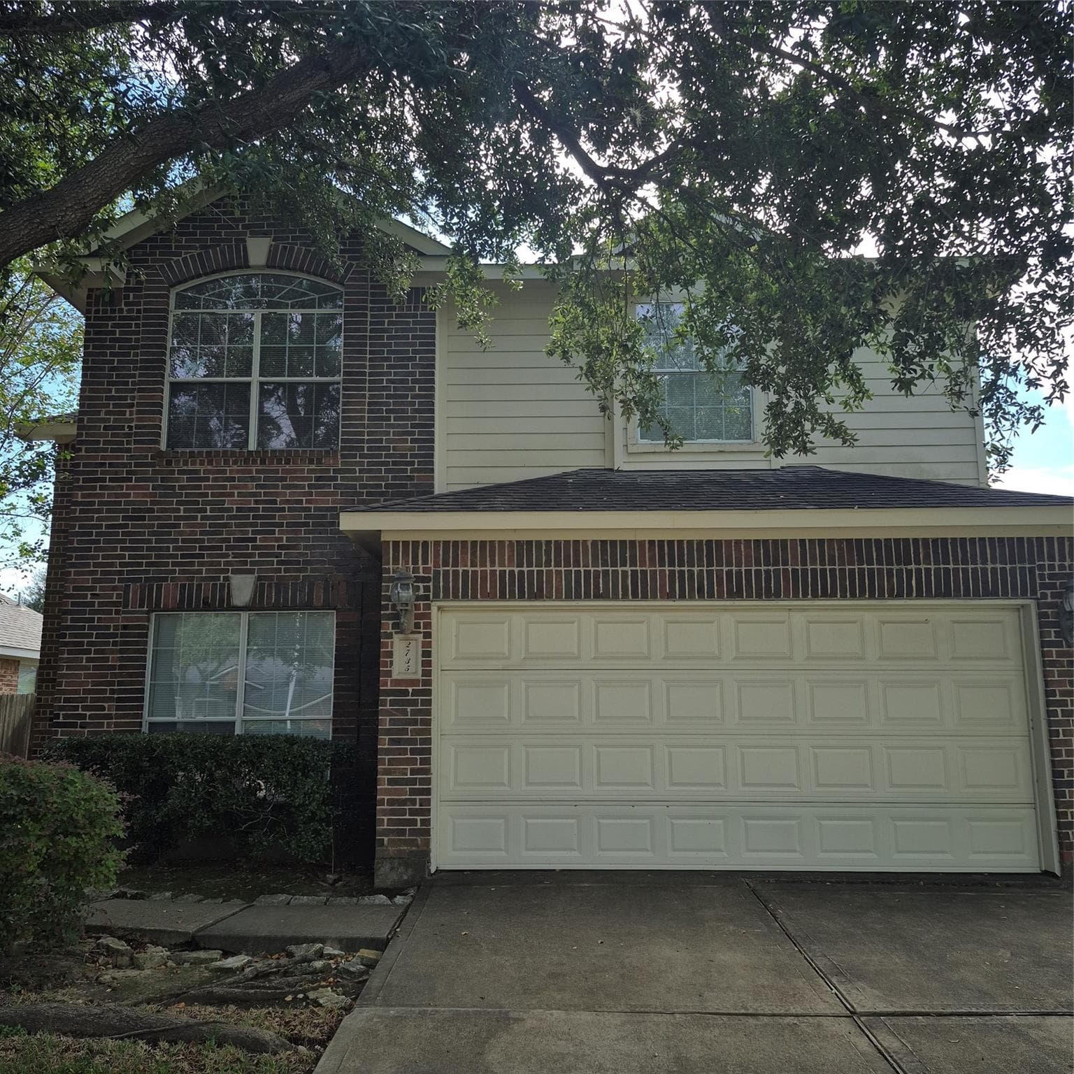 2735 Orchard Creek Lane