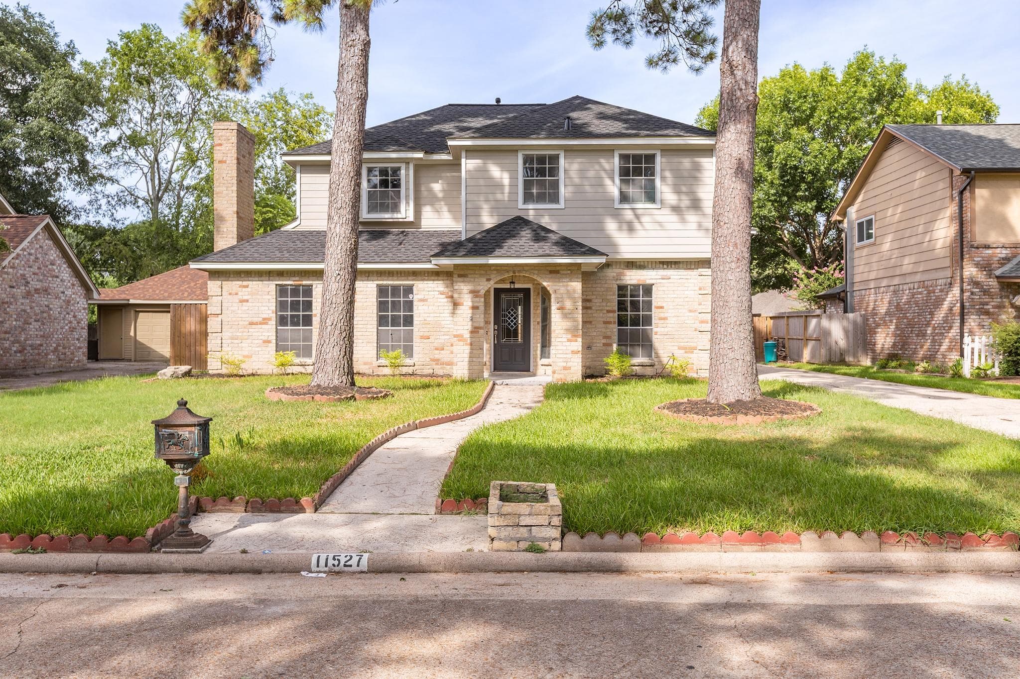 11527 Corola Trail Drive