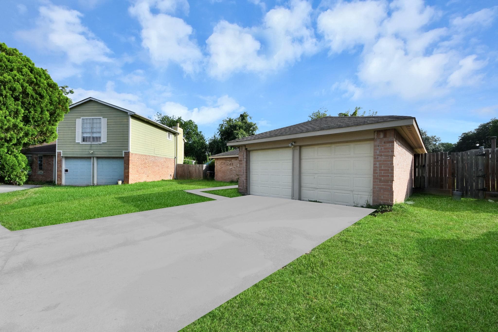 3302 Hombly Road