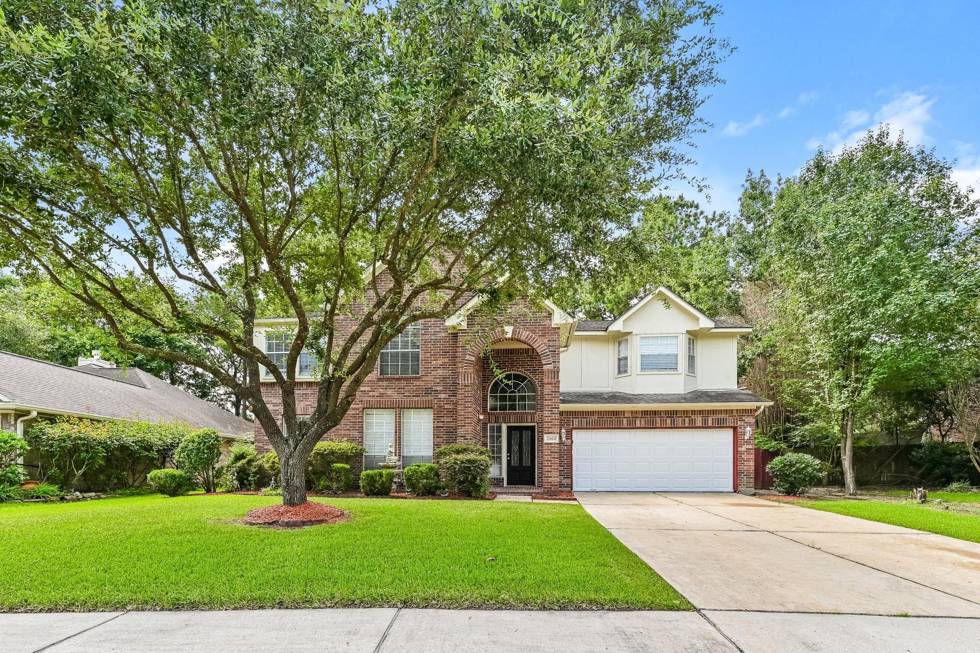 2614 Spring Bend Drive