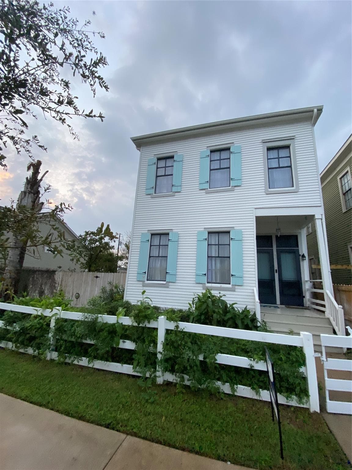 2121 Avenue K #2nd FL