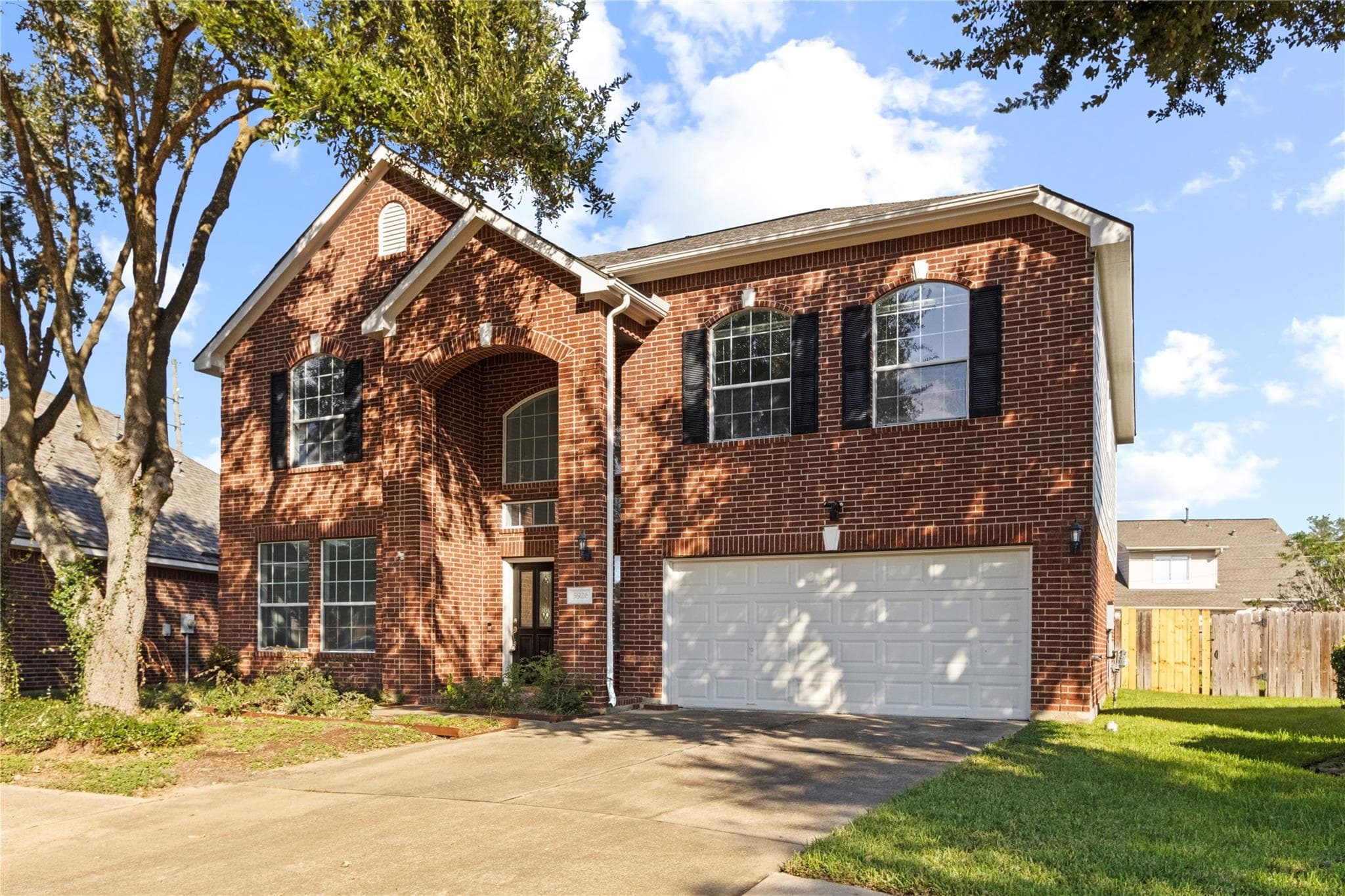 5926 Heathmoor Lane
