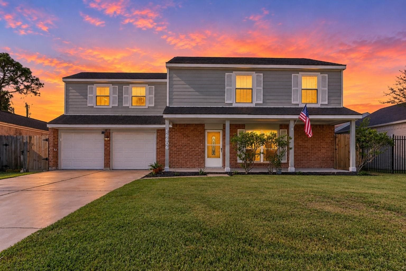 16606 Oxnard Lane
