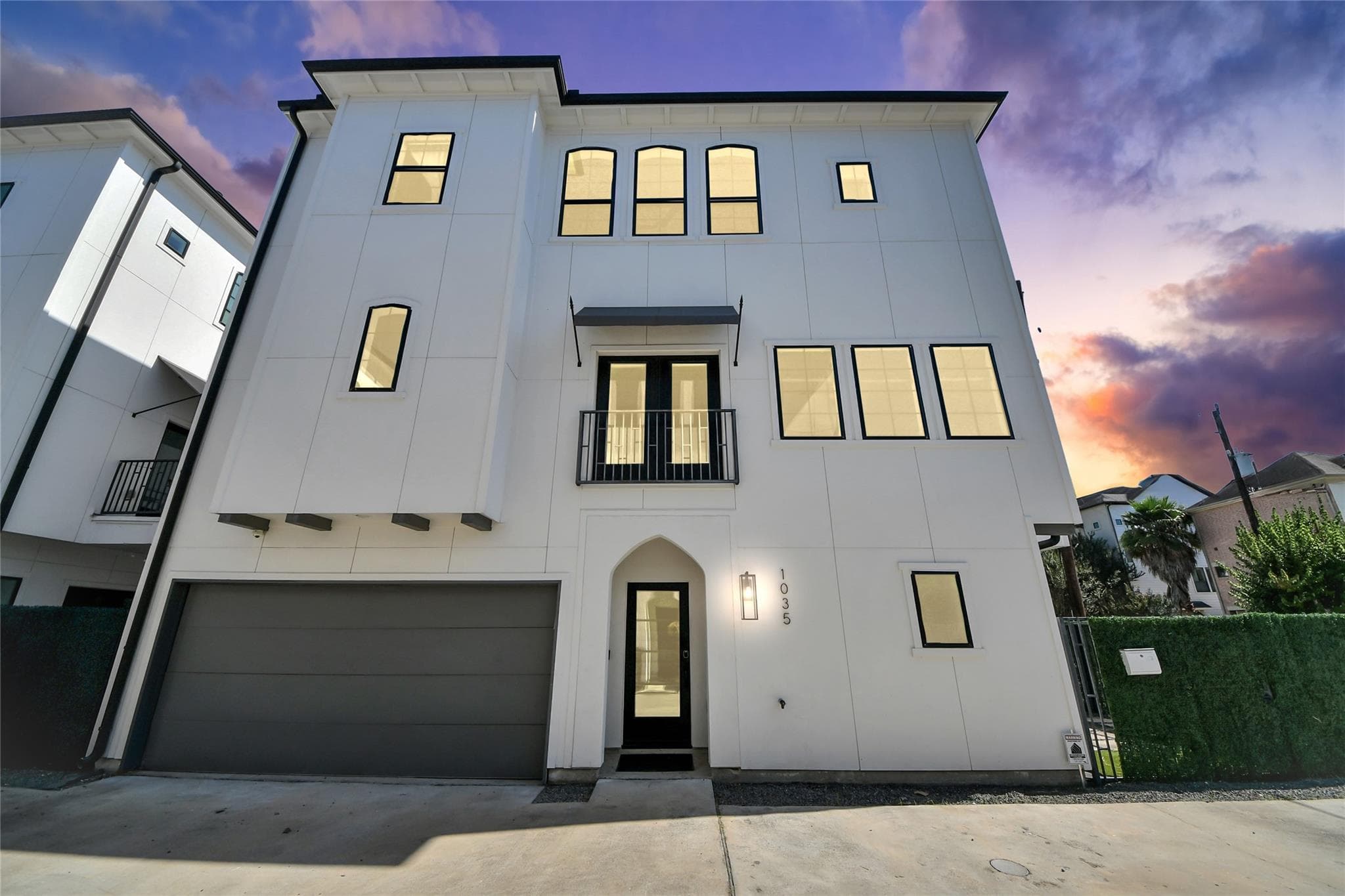 1035 W 24th Street