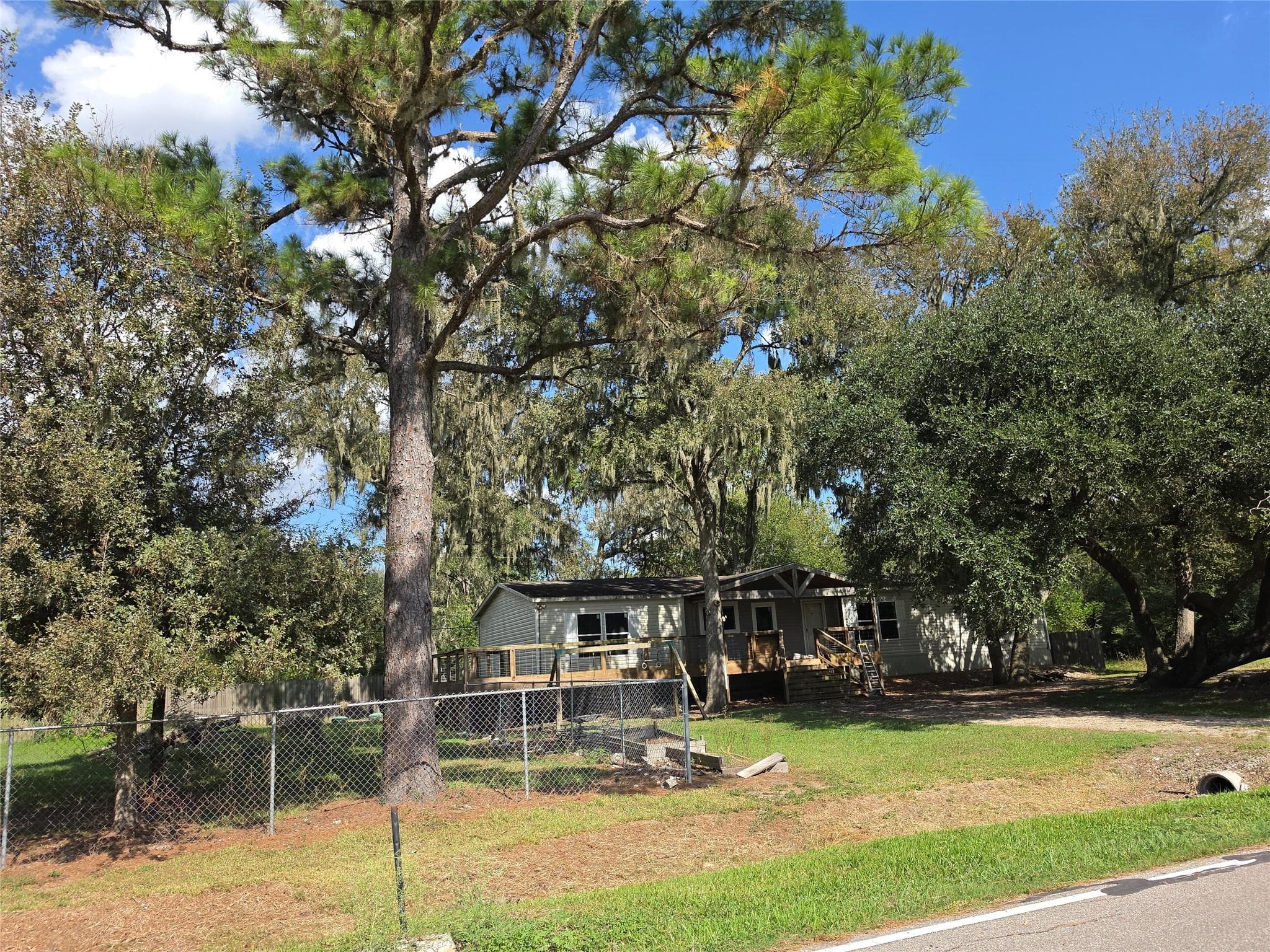 20527 Lake Forest Drive