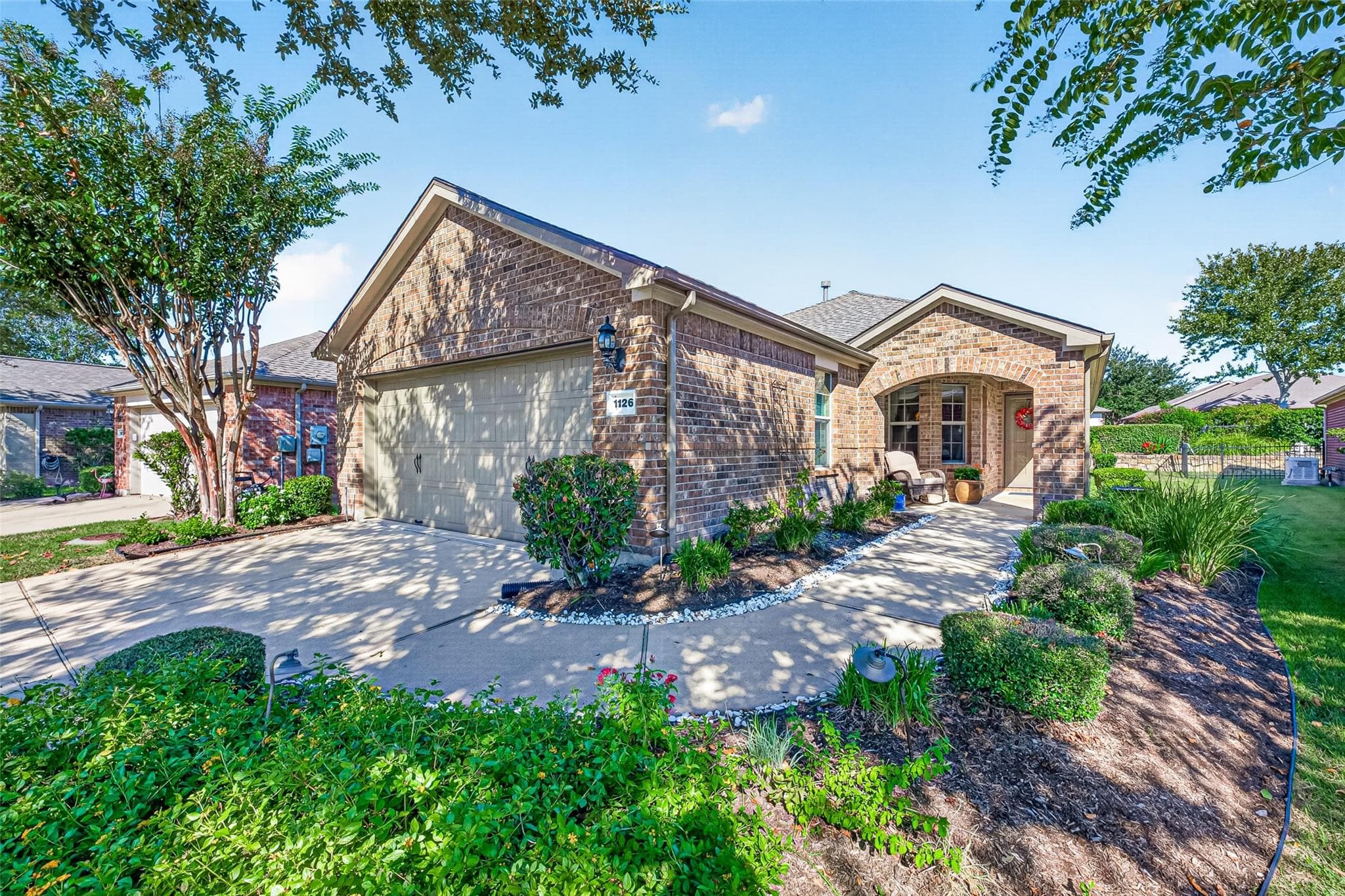 1126 Oleander Way