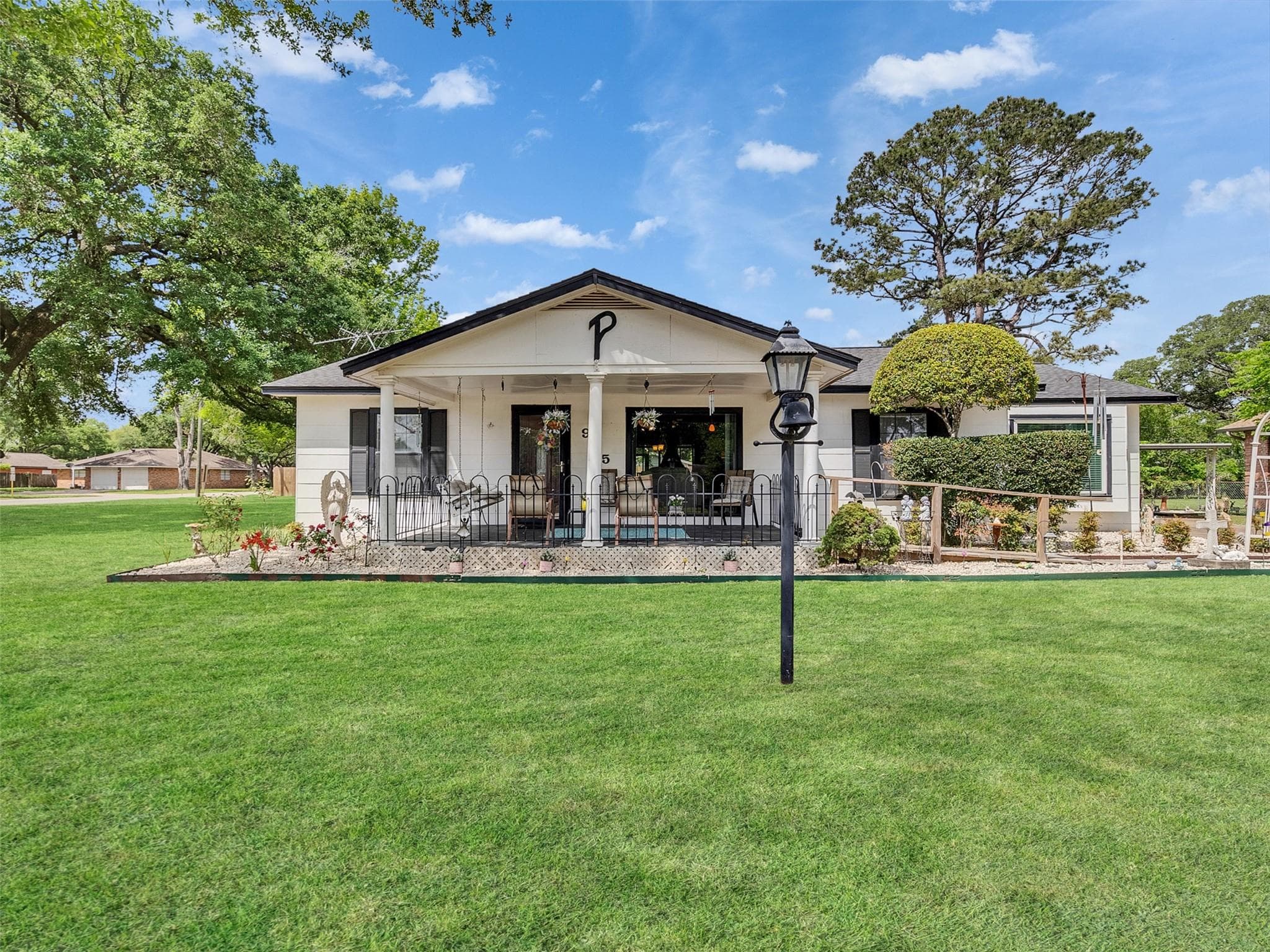 905 Bartlett Road