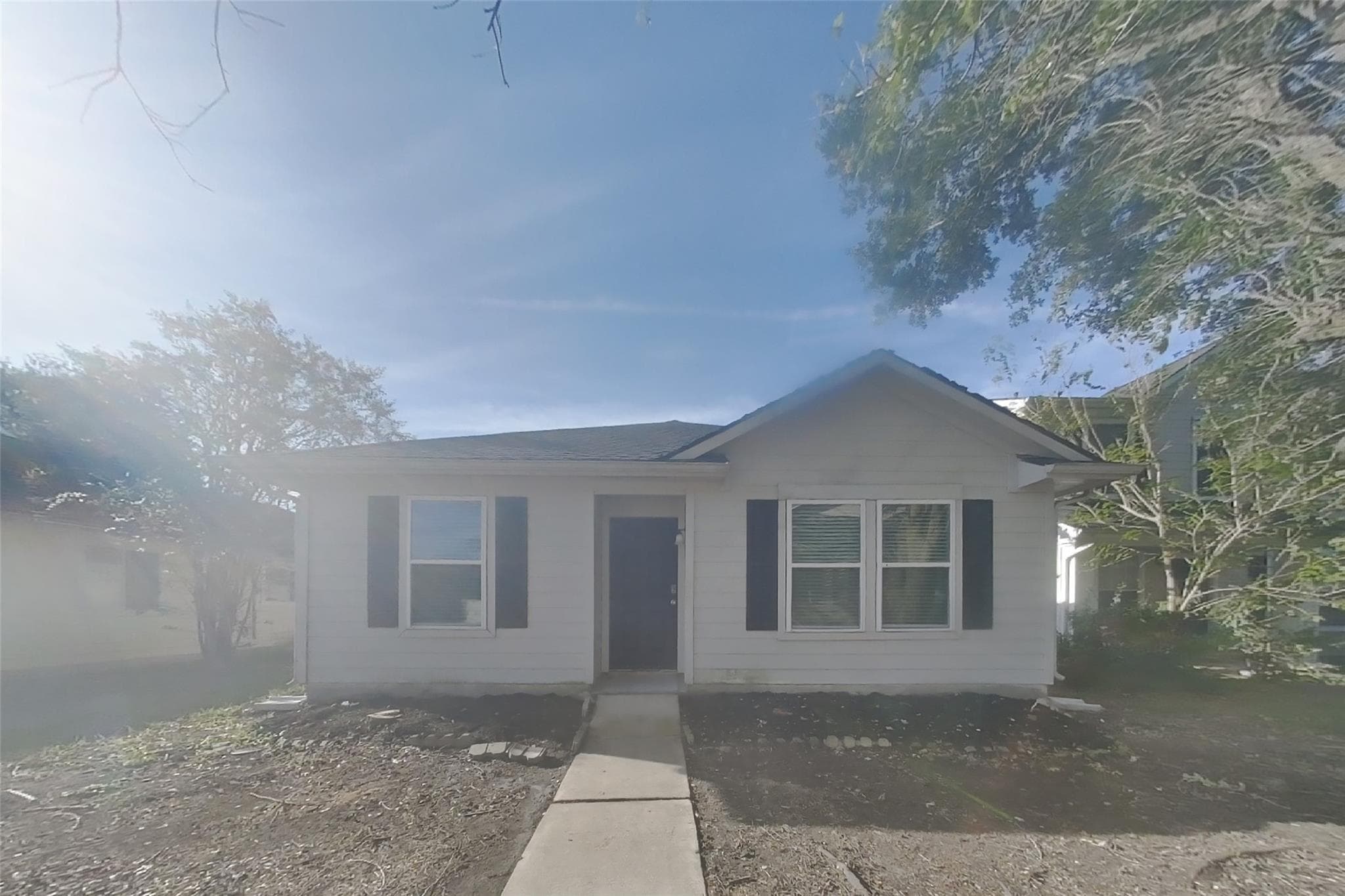 15810 W Park Court