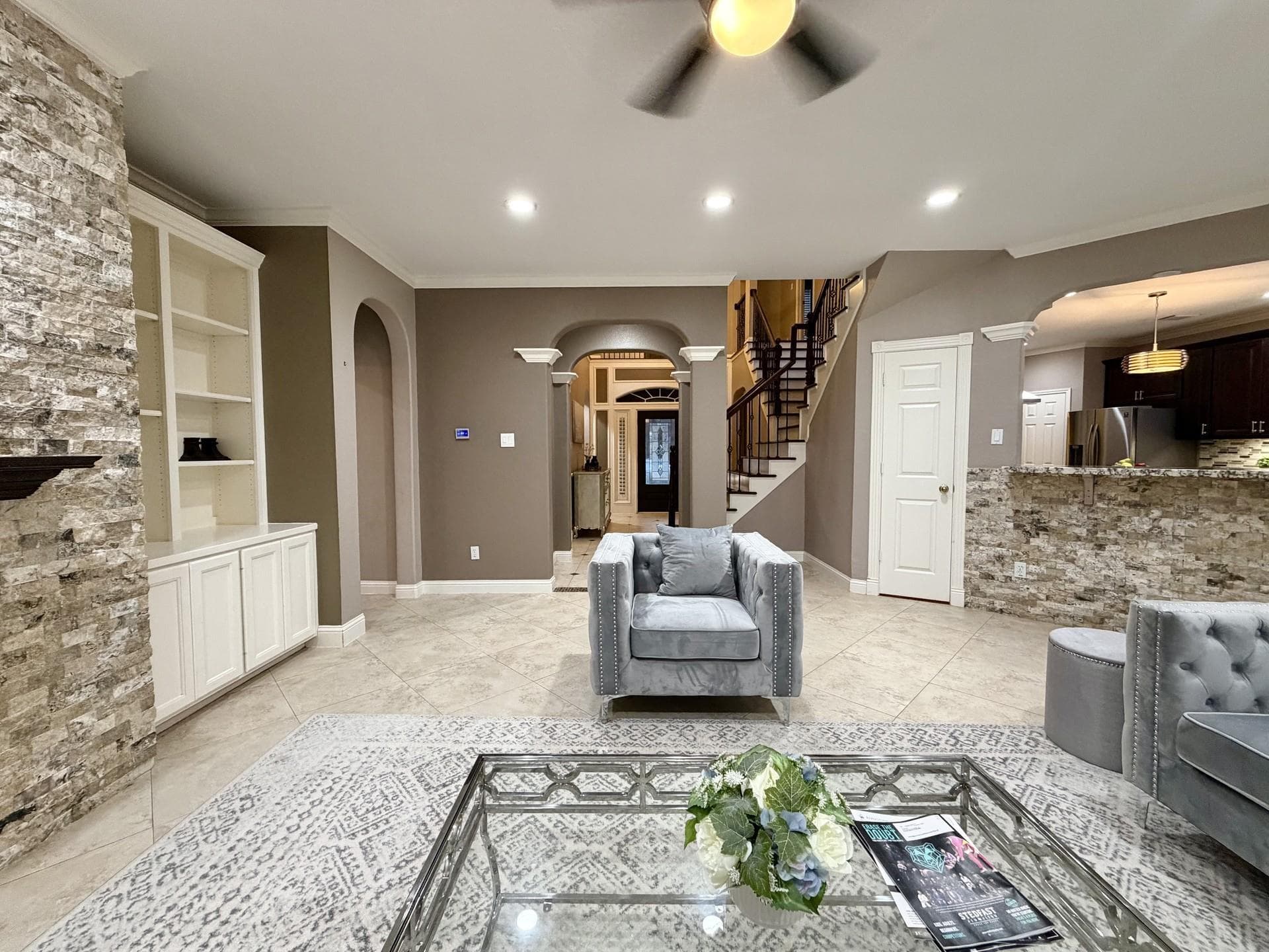 4406 Oak Trail Court
