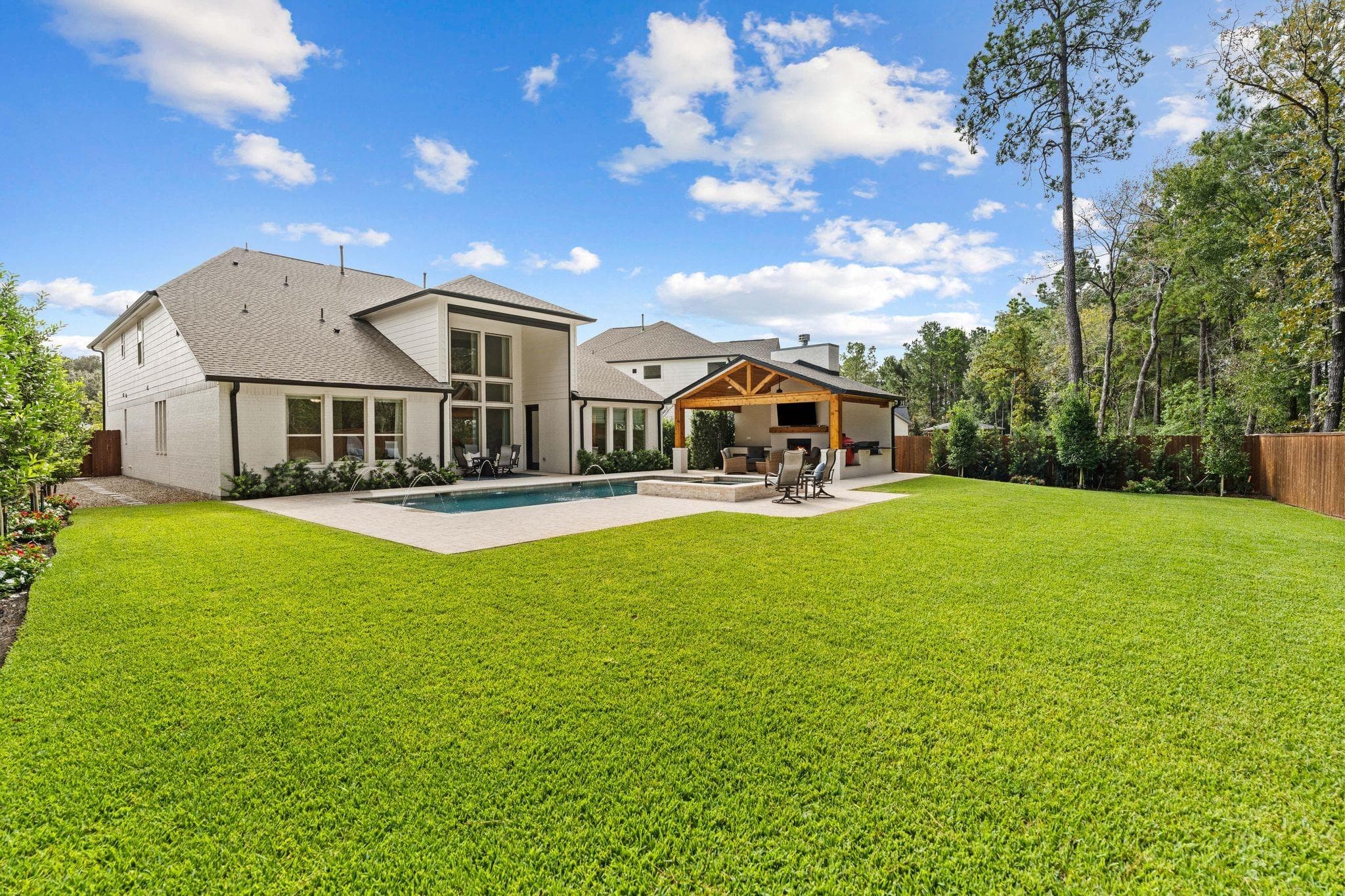 145 Sweeping Valley Drive