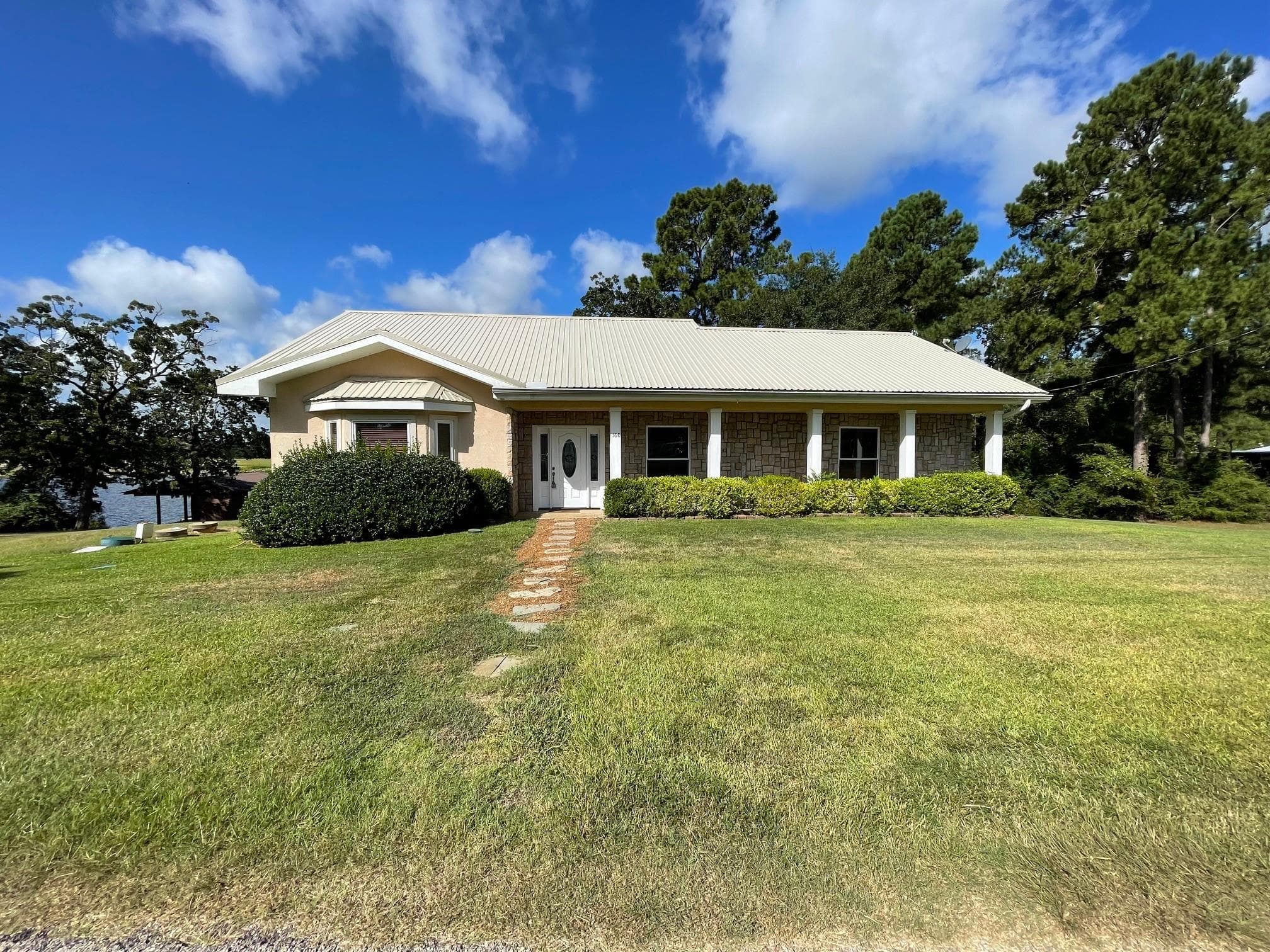 160 Lookout Point Drive