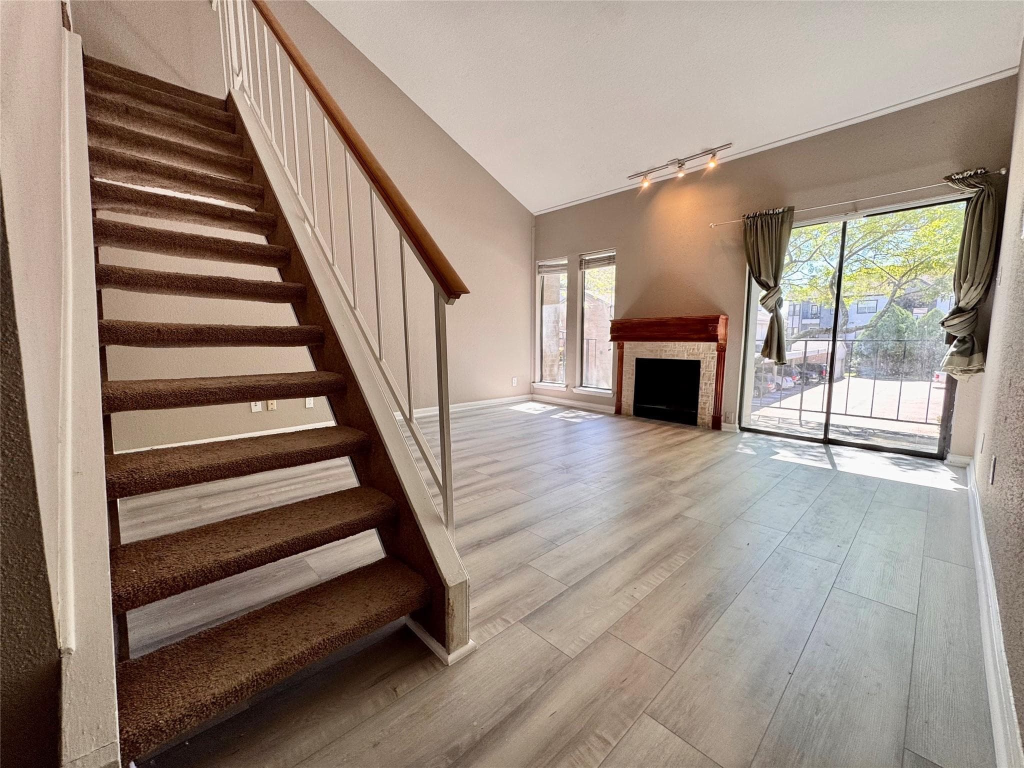 10811 Richmond Avenue #54