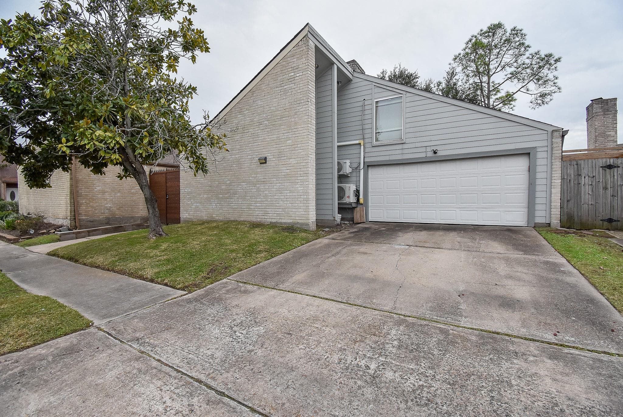 7631 Hopewell Lane