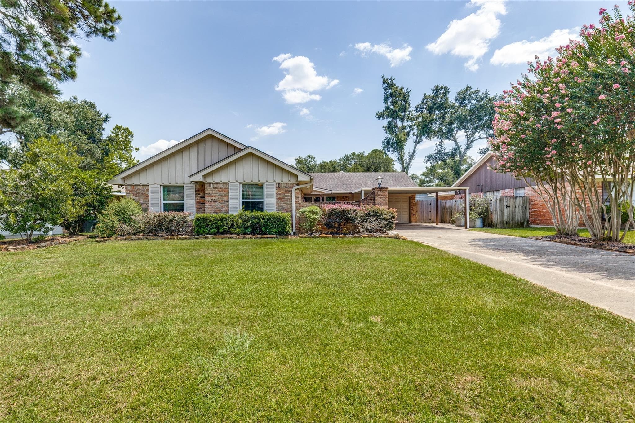 10031 Timberoak Drive